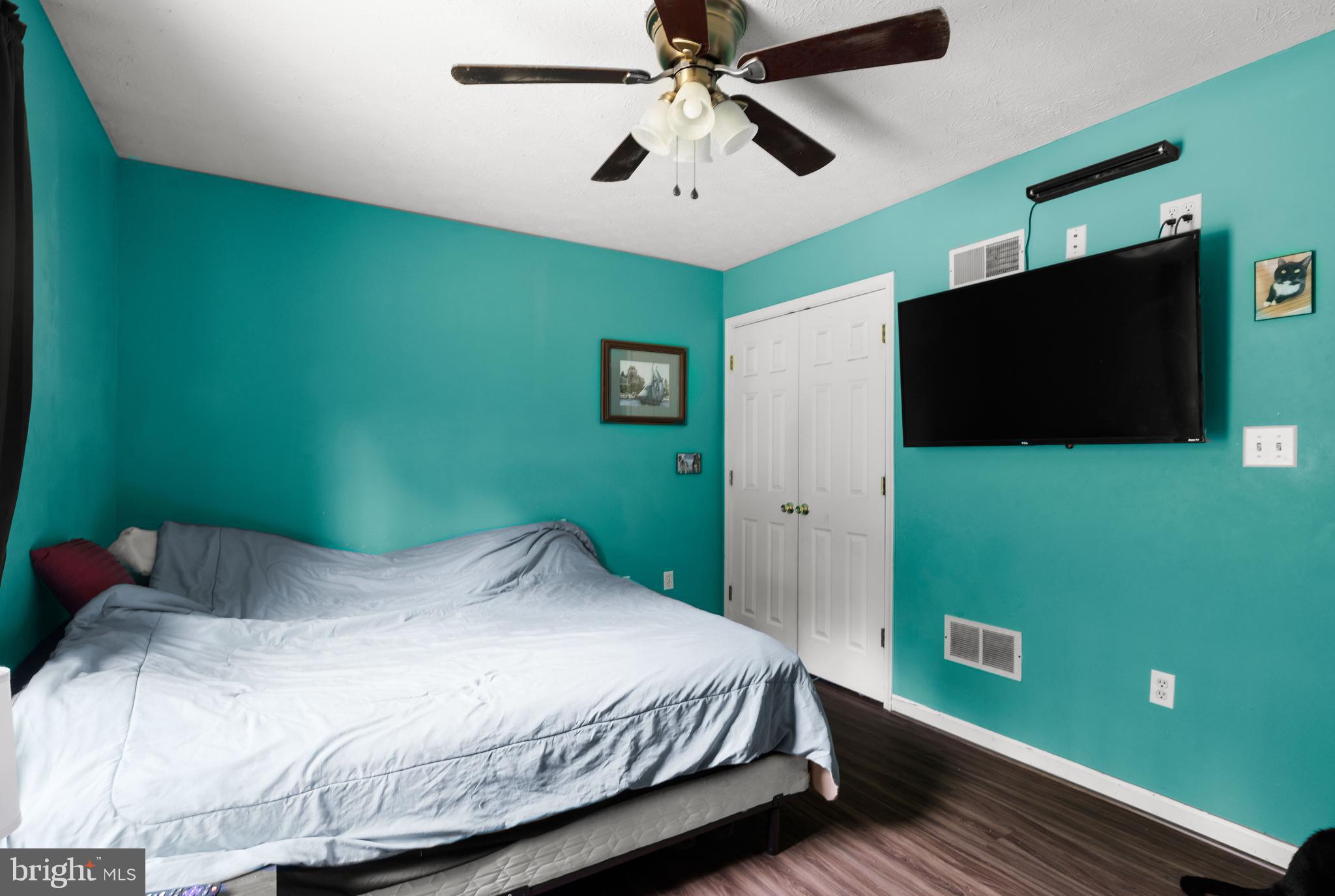 CROWN POINTE NORTH - Residential