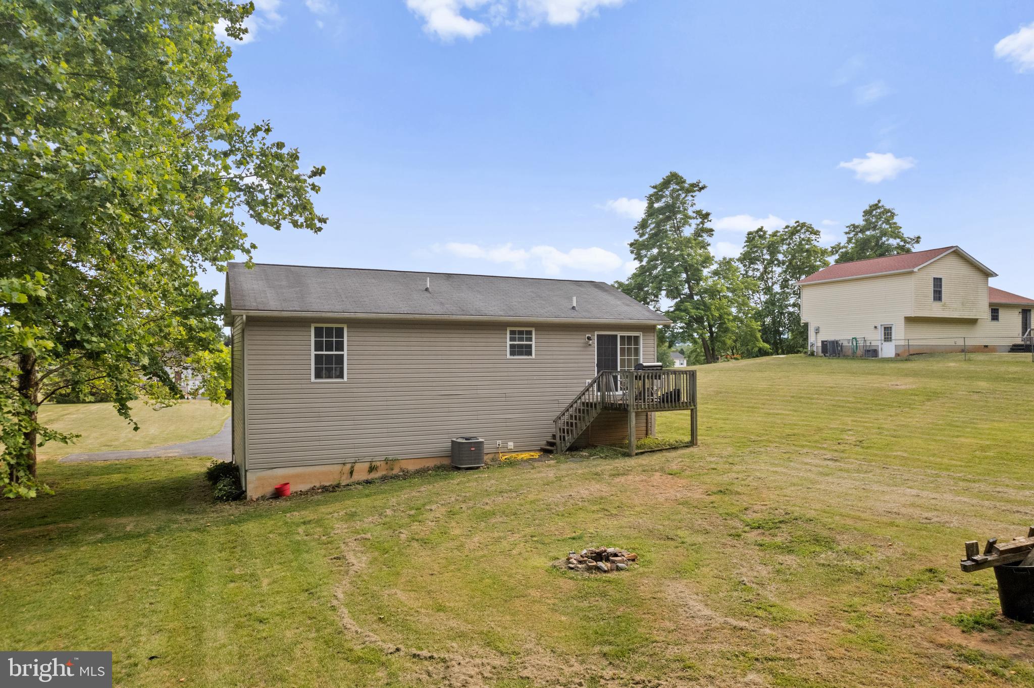 CROWN POINTE NORTH - Residential