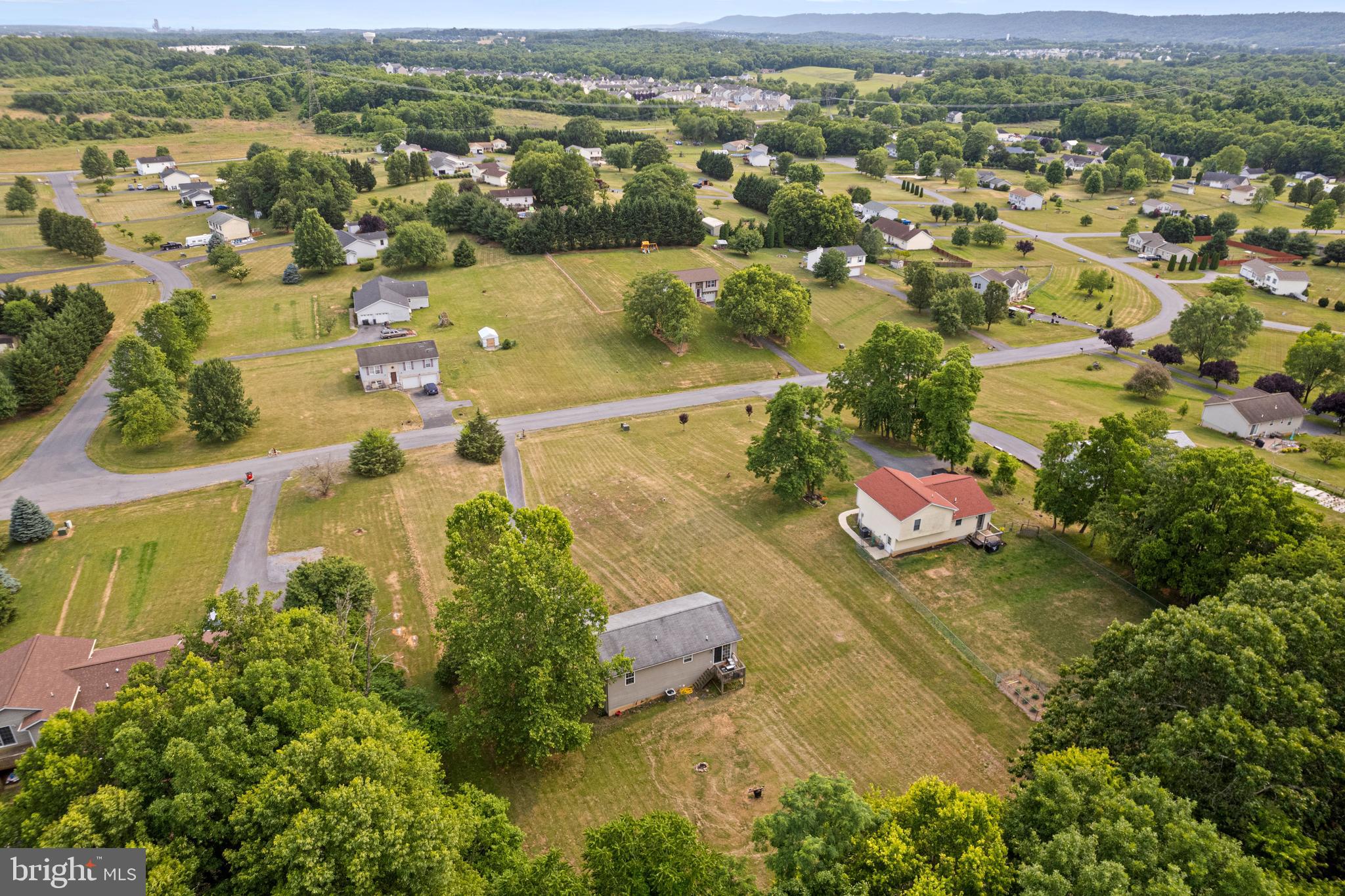 CROWN POINTE NORTH - Residential