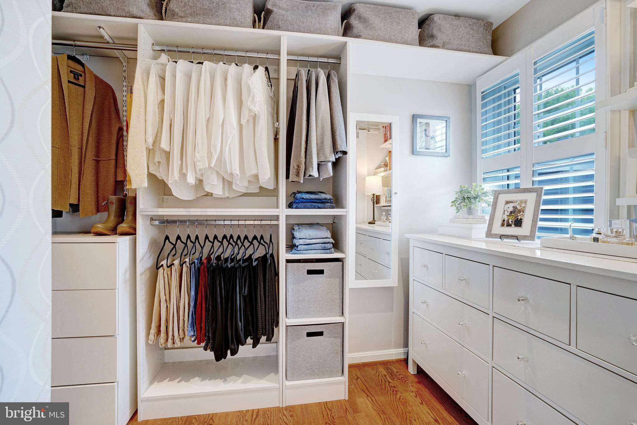 OLD TOWN ALEXANDRIA - Residential