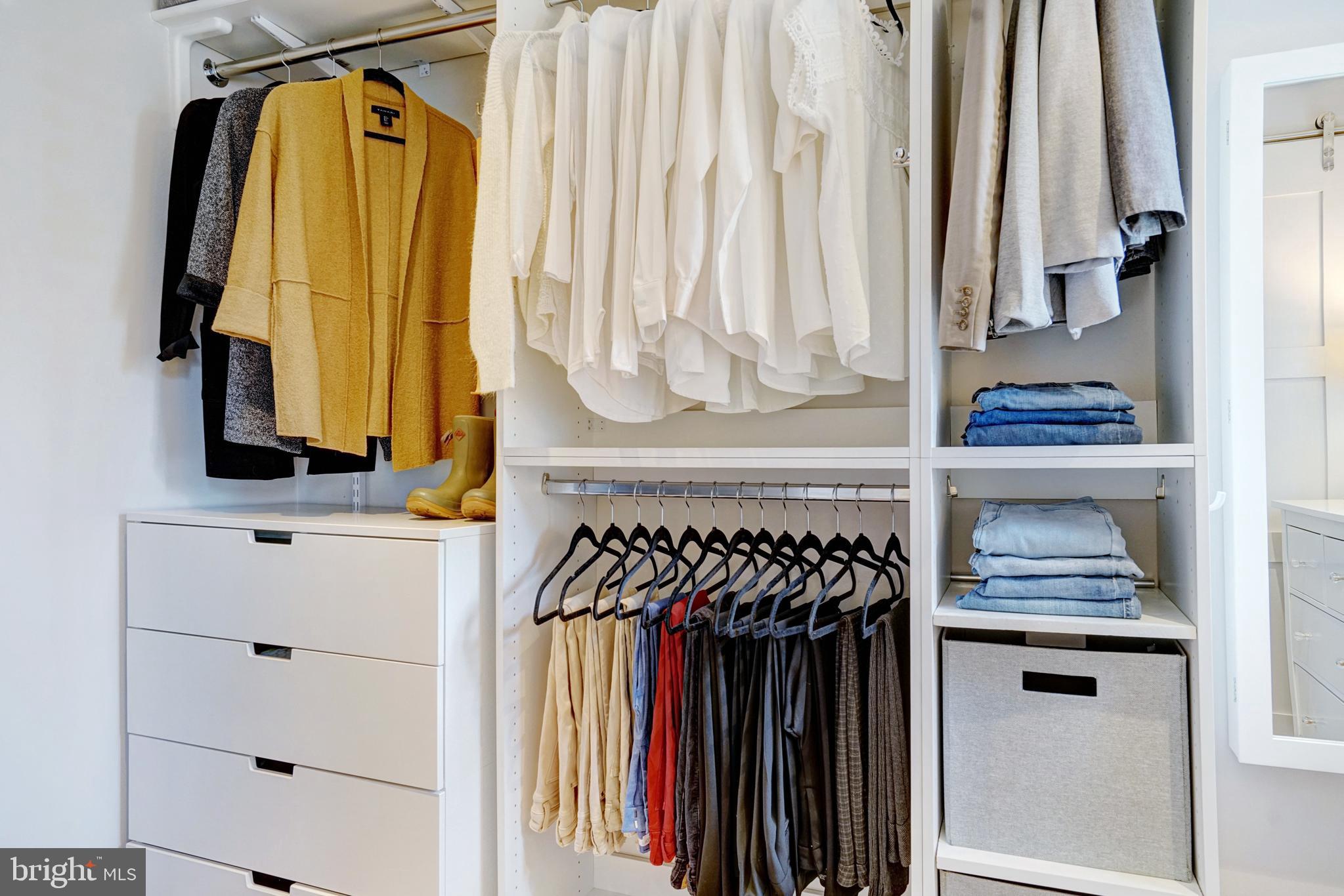 OLD TOWN ALEXANDRIA - Residential