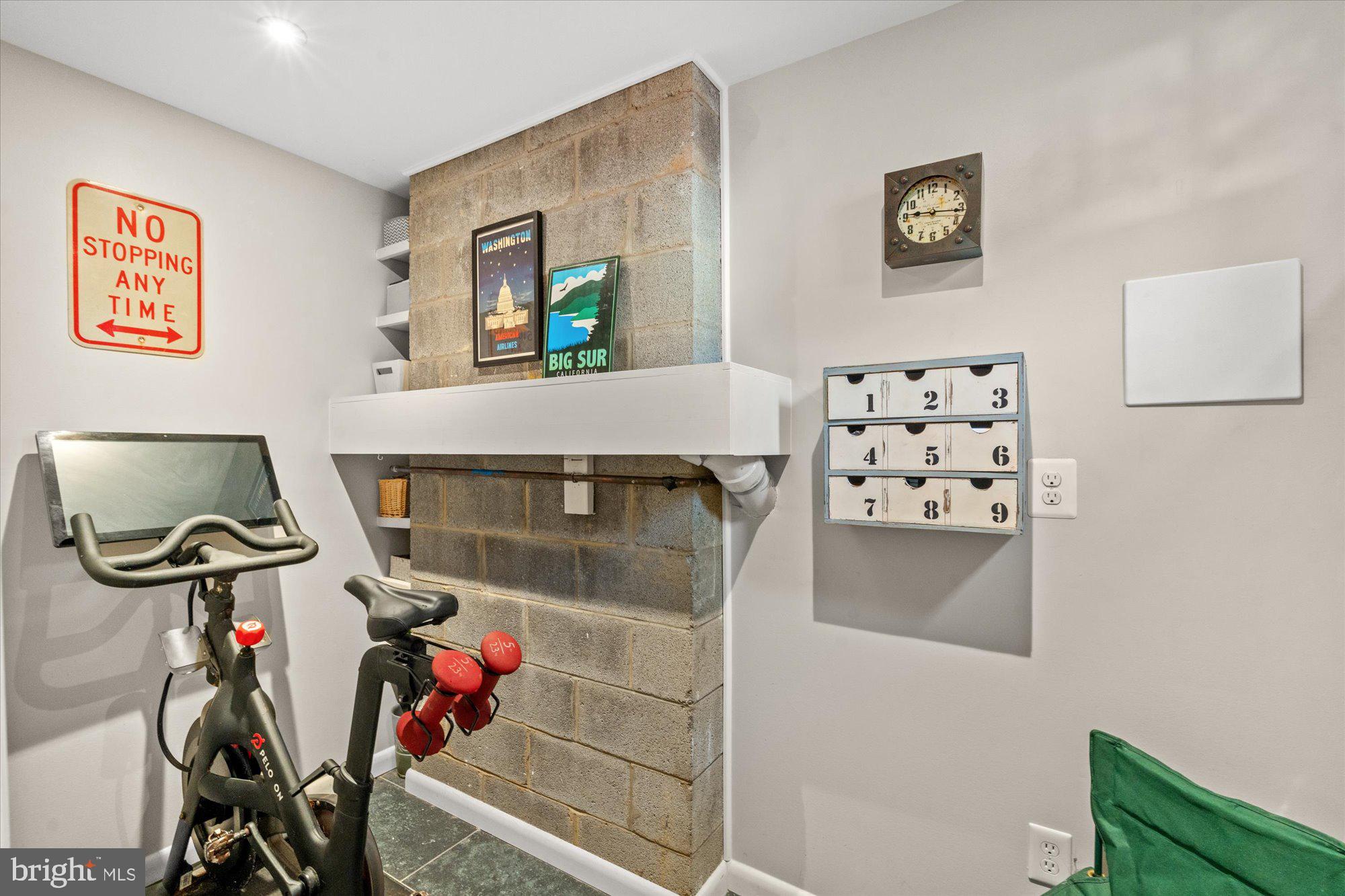 OLD TOWN ALEXANDRIA - Residential