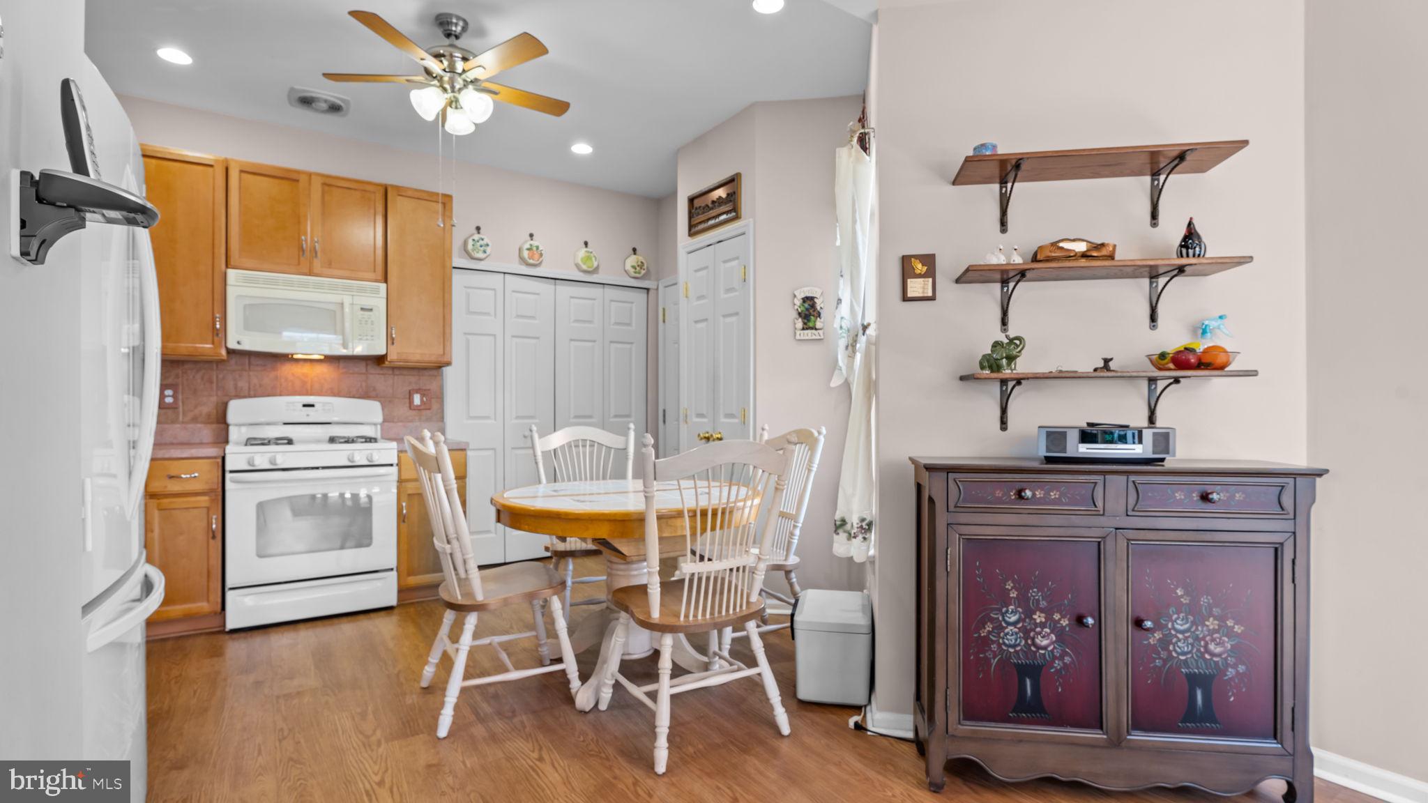 CHANCELLOR GLEN - Residential