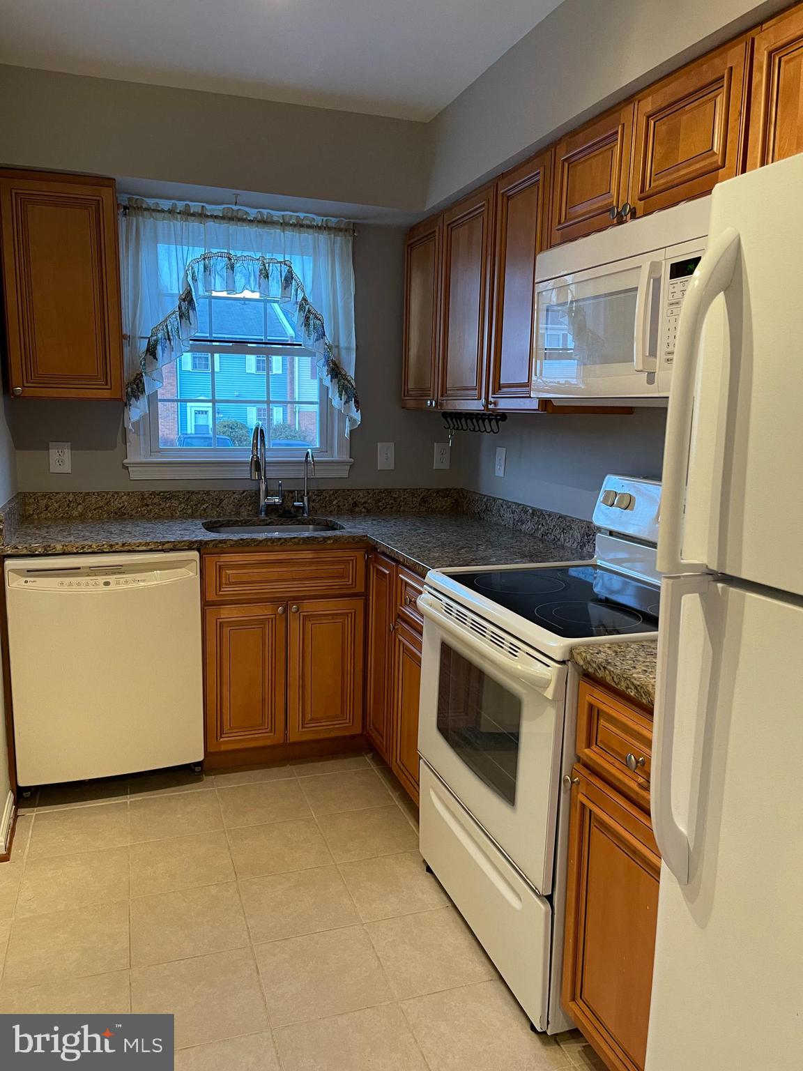 GREENWOOD FARM - Residential Lease