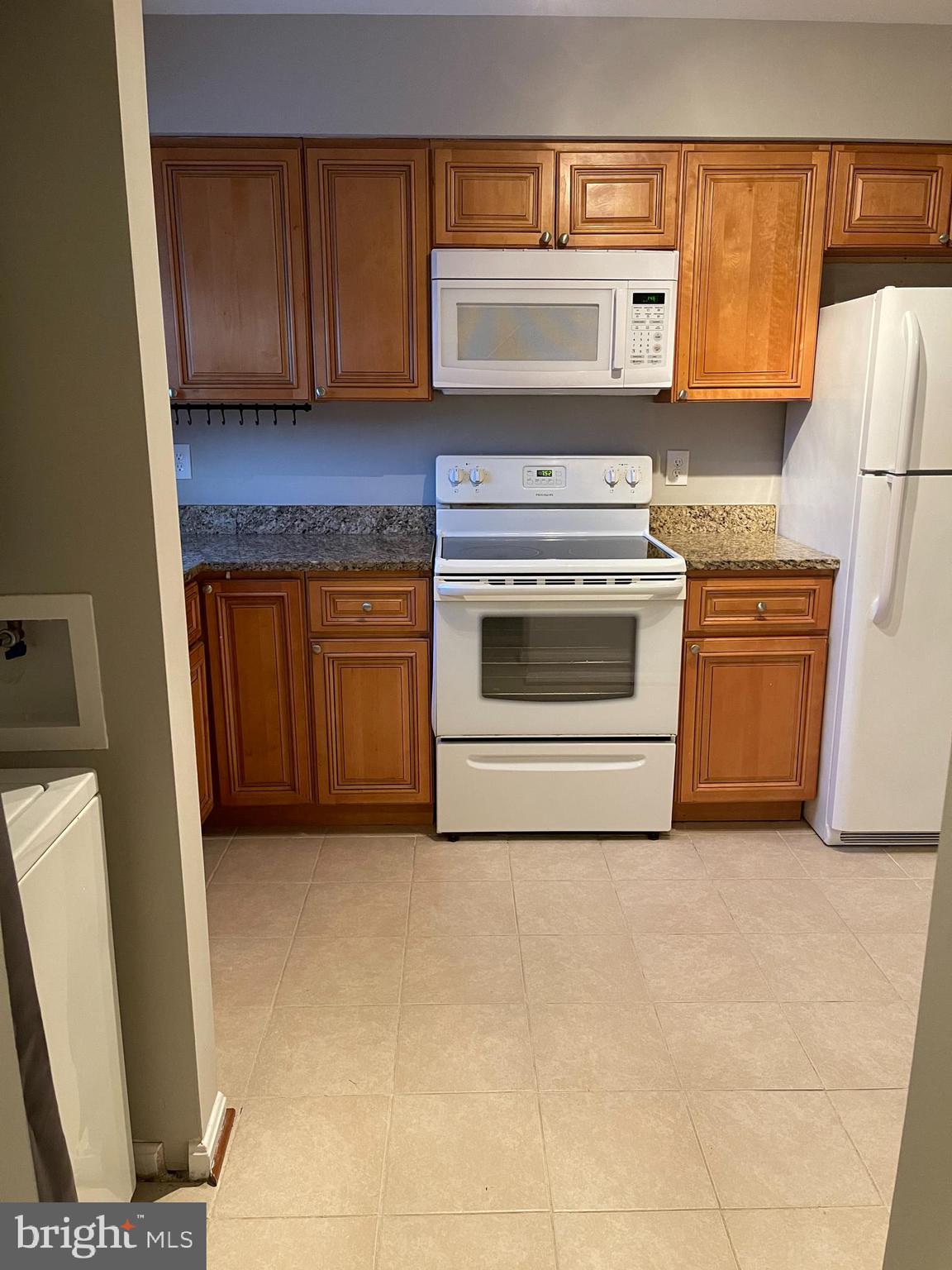 GREENWOOD FARM - Residential Lease