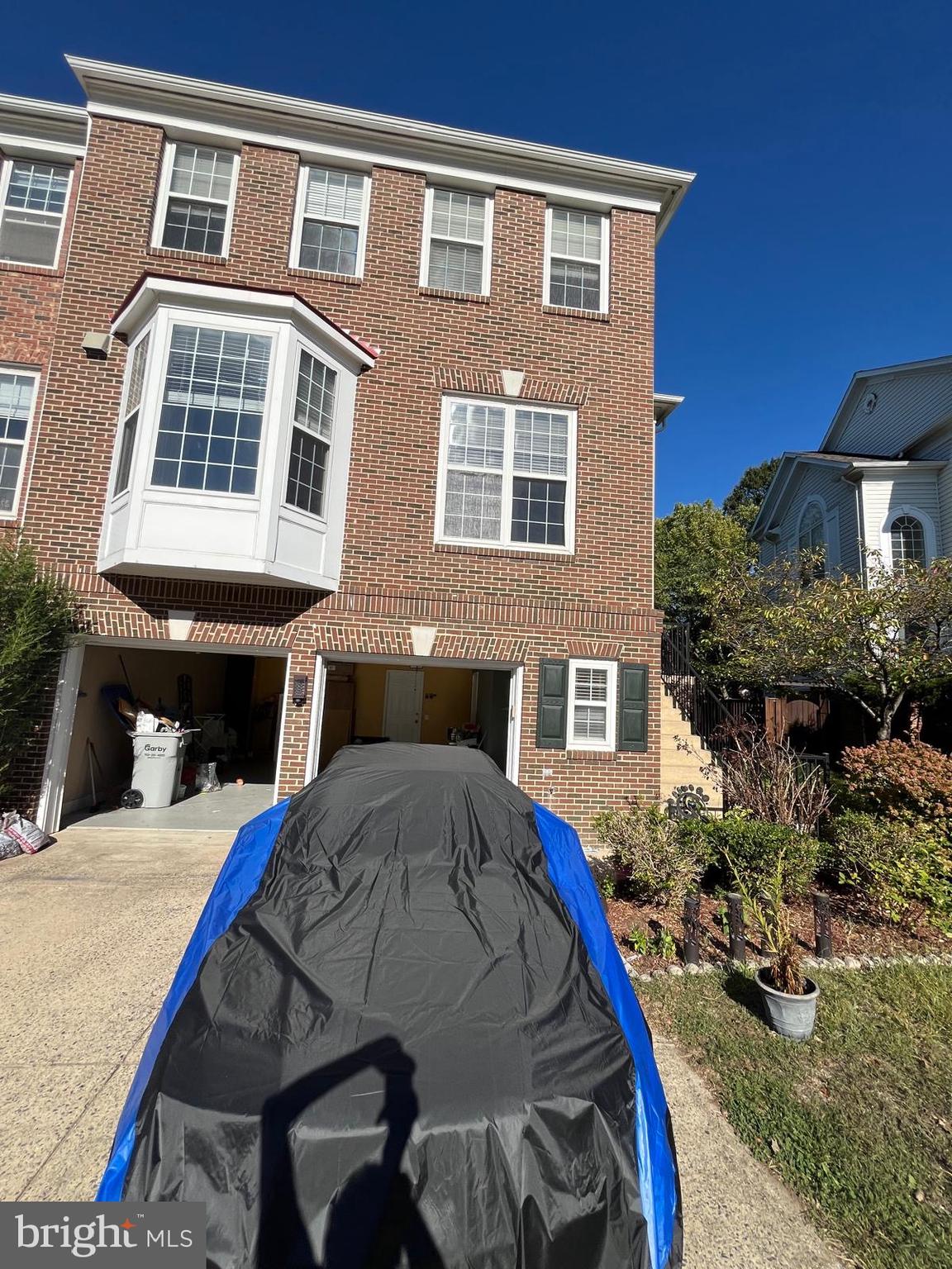 OAKMILL - Residential Lease