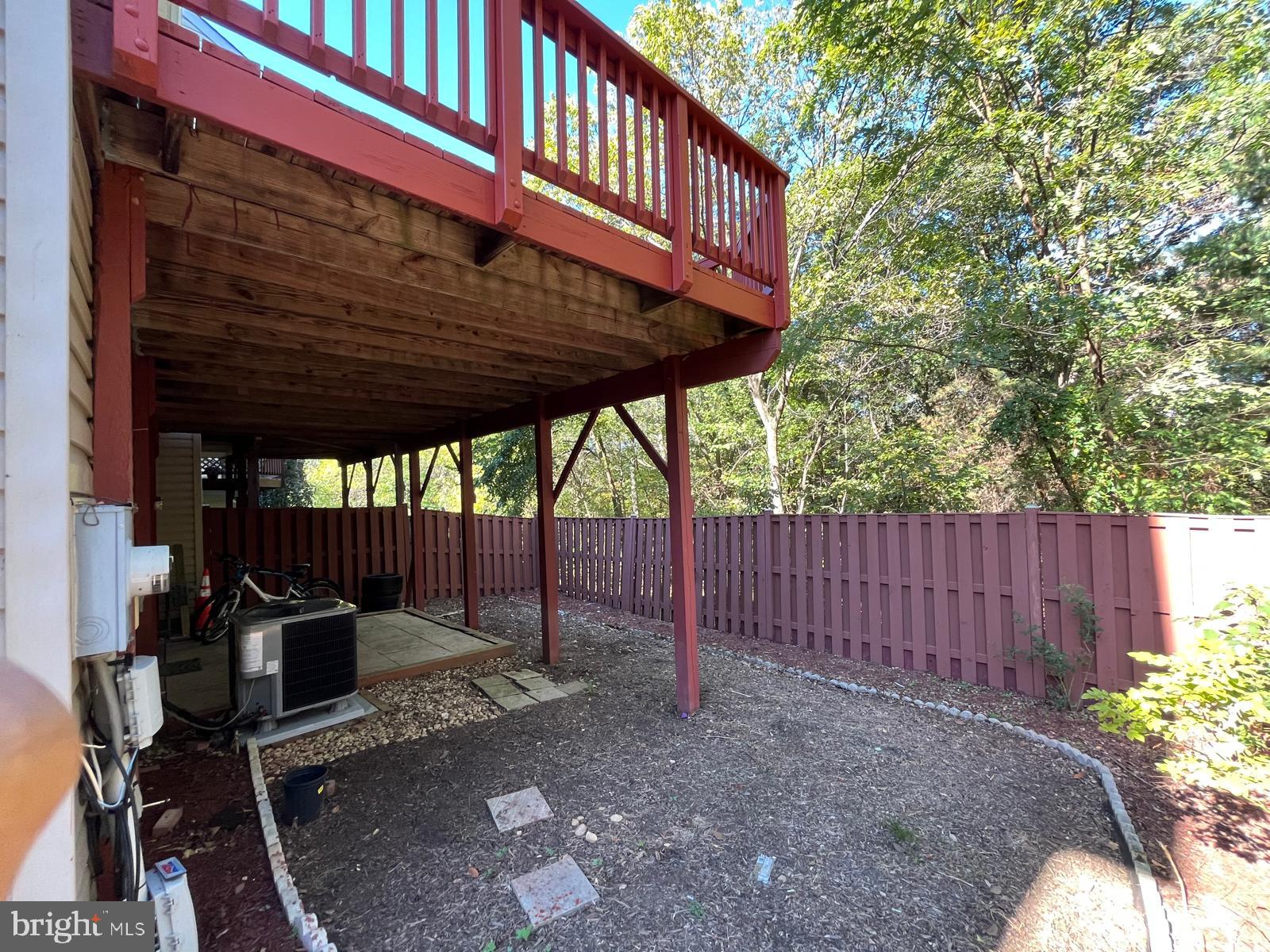 OAKMILL - Residential Lease