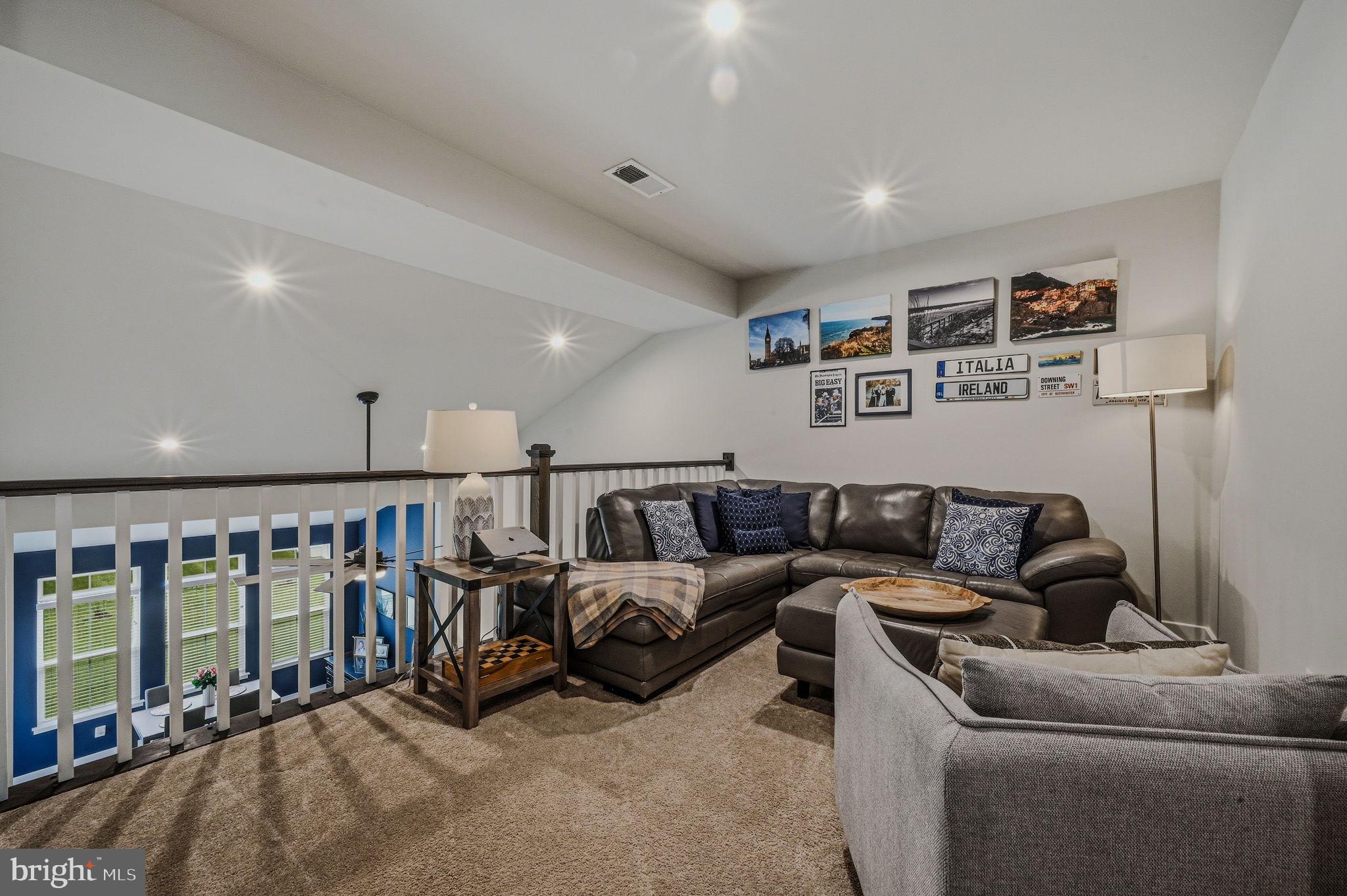 WHITEWOOD VILLAGE - Residential