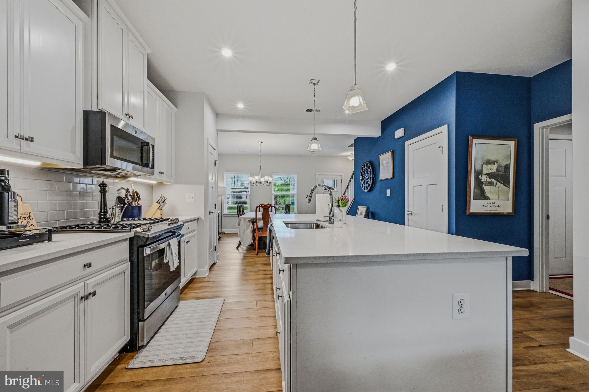 WHITEWOOD VILLAGE - Residential