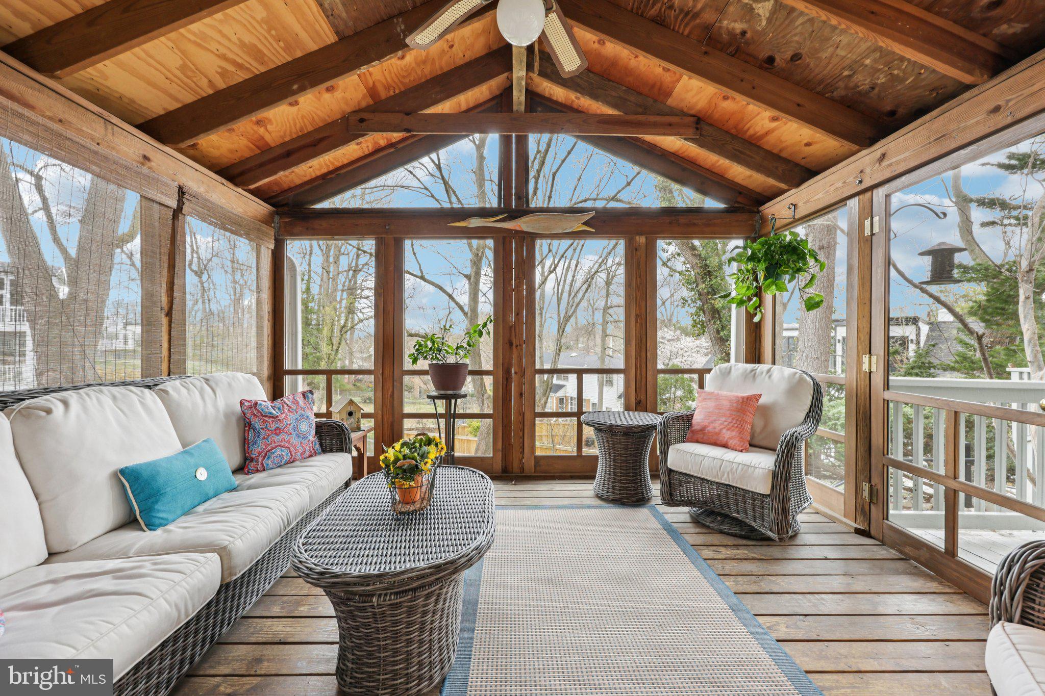 KENWOOD PARK - Residential