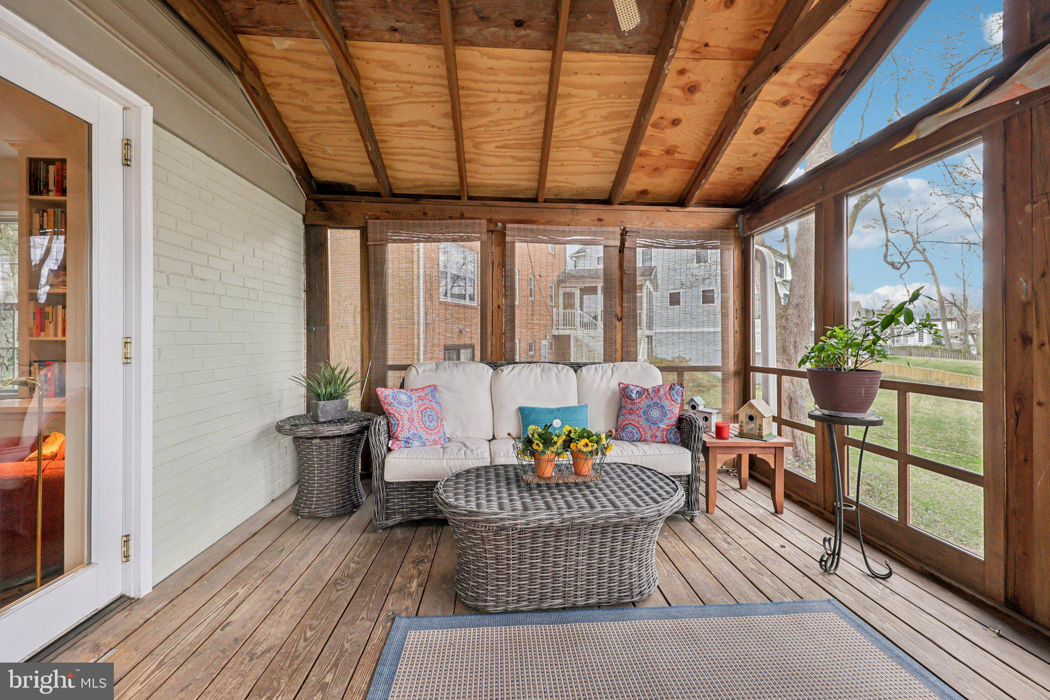 KENWOOD PARK - Residential