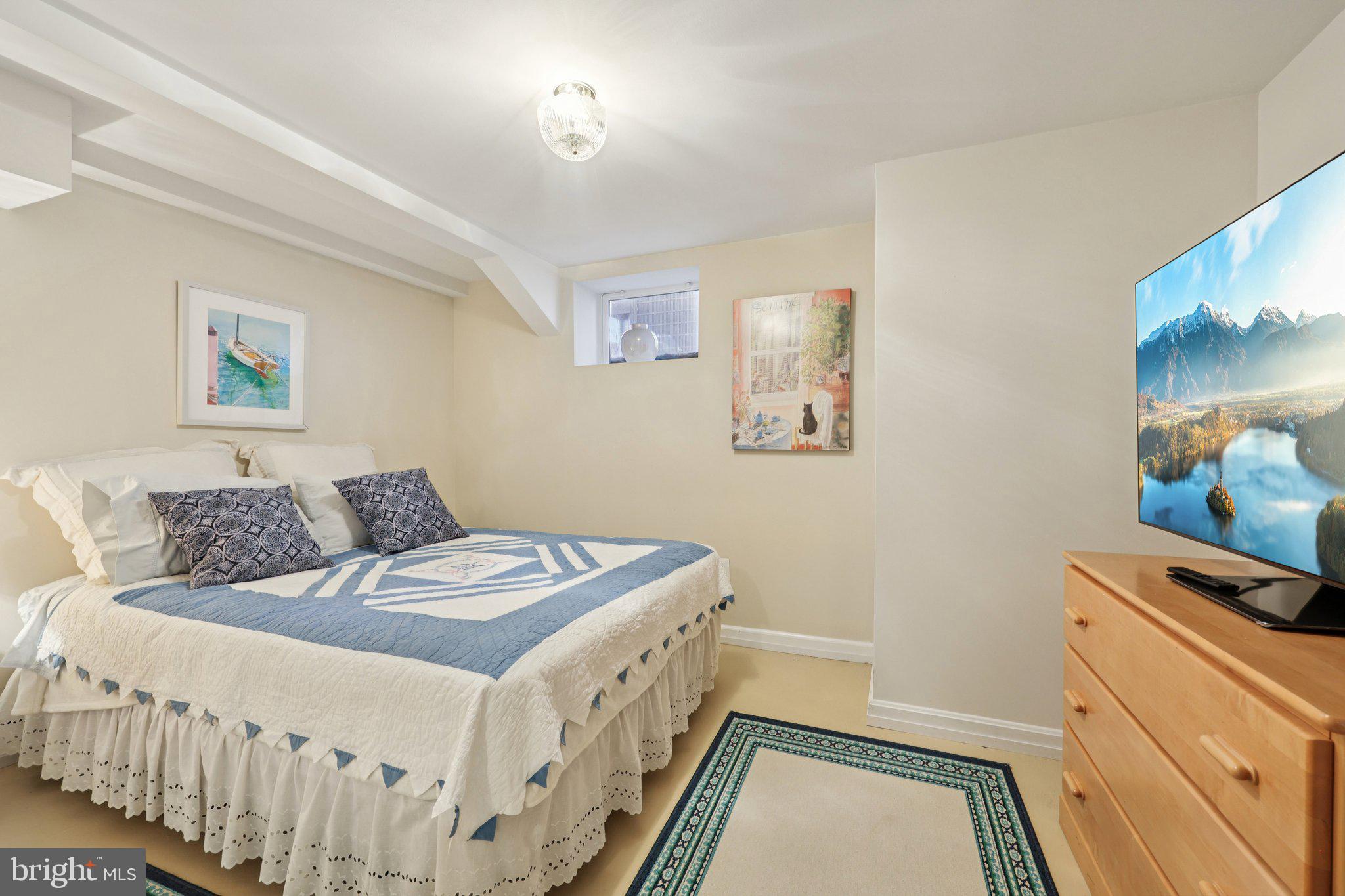 KENWOOD PARK - Residential