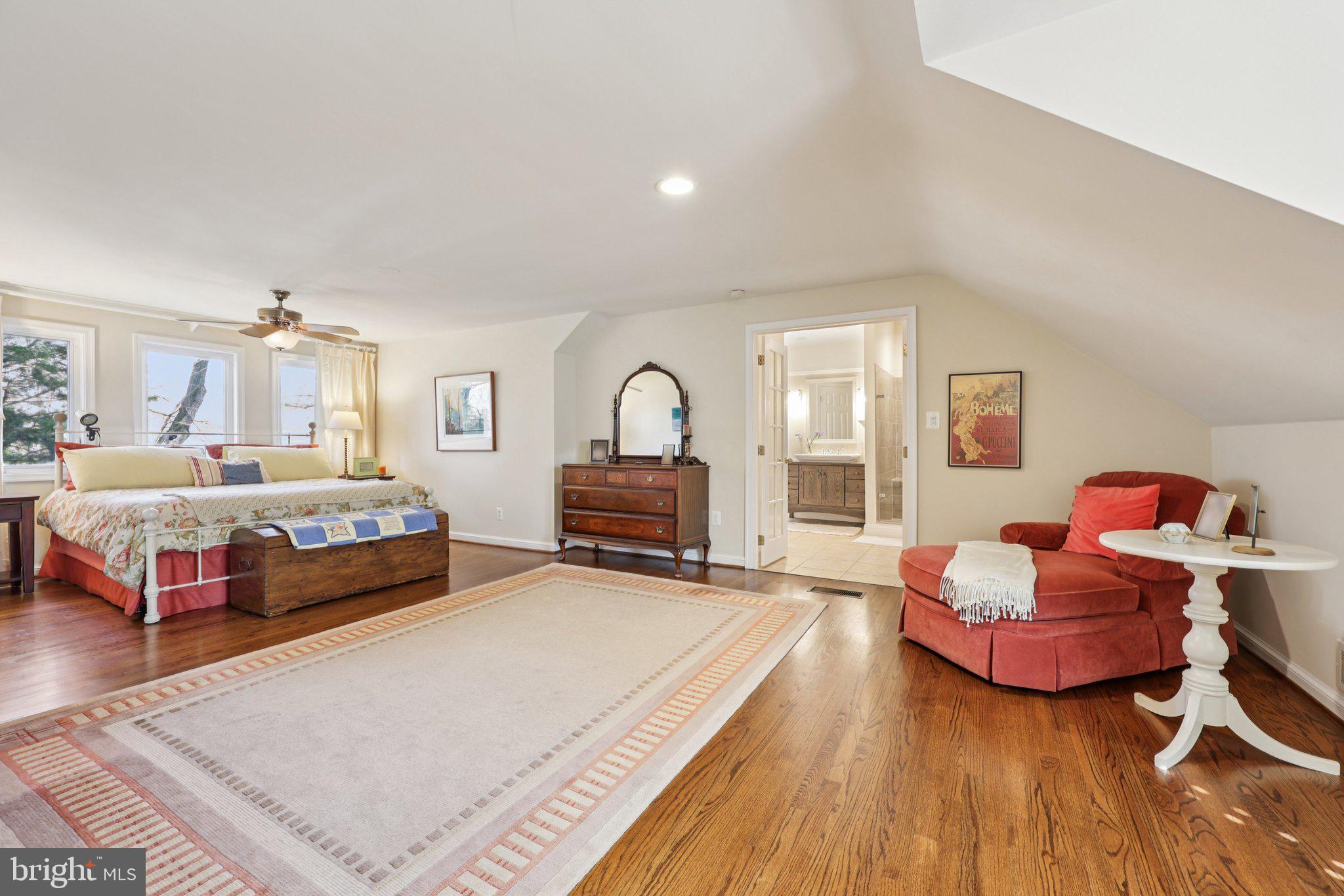 KENWOOD PARK - Residential