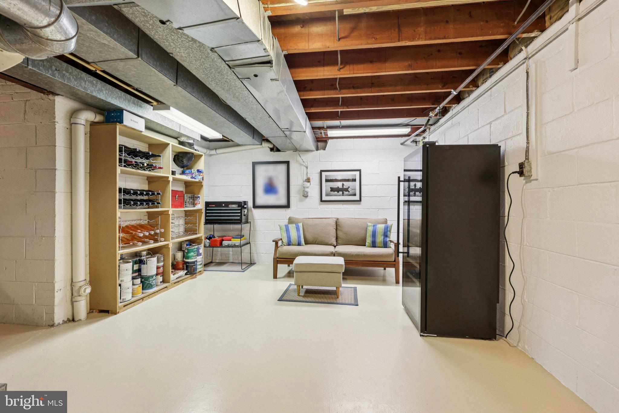 KENWOOD PARK - Residential