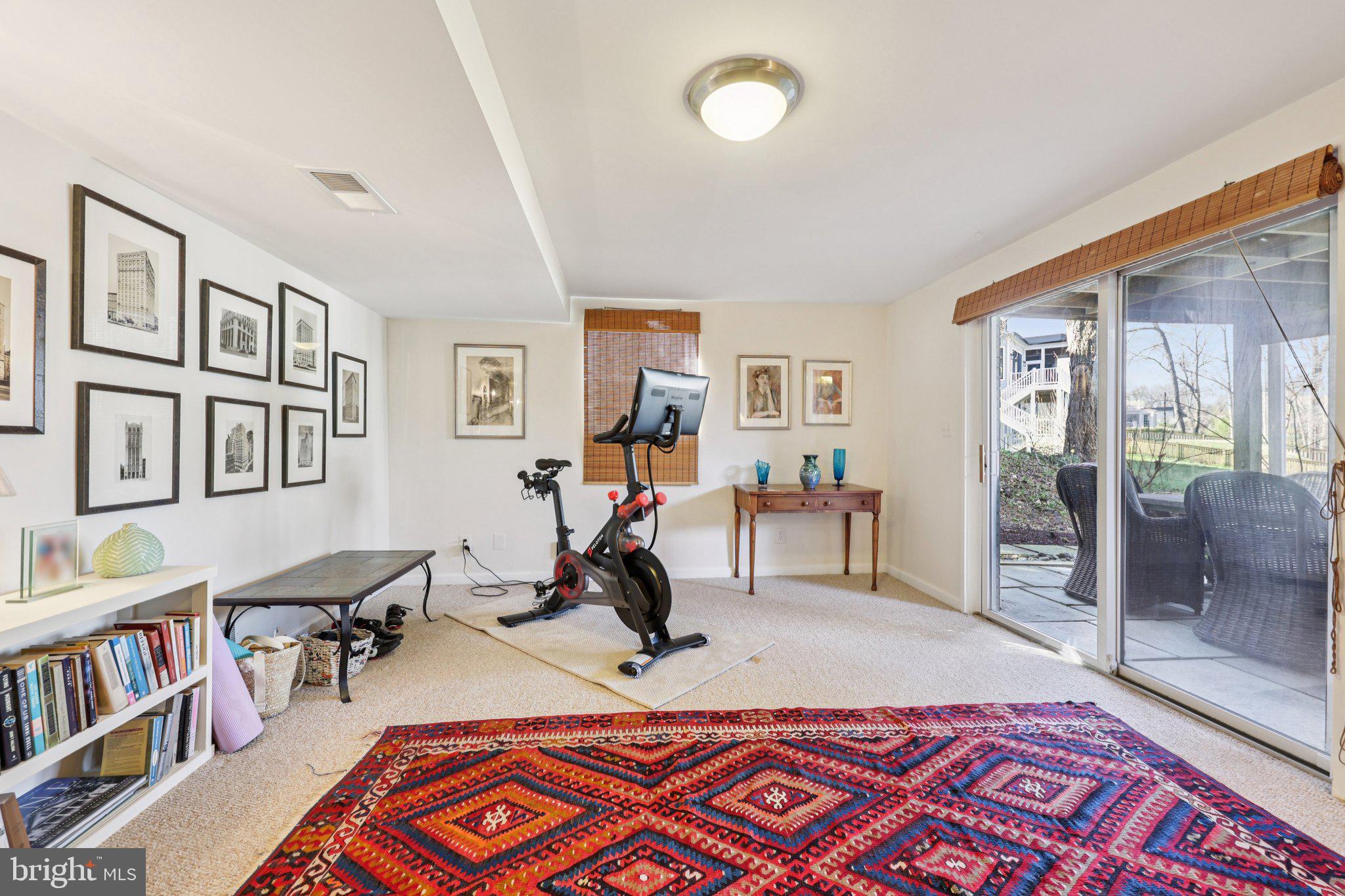 KENWOOD PARK - Residential