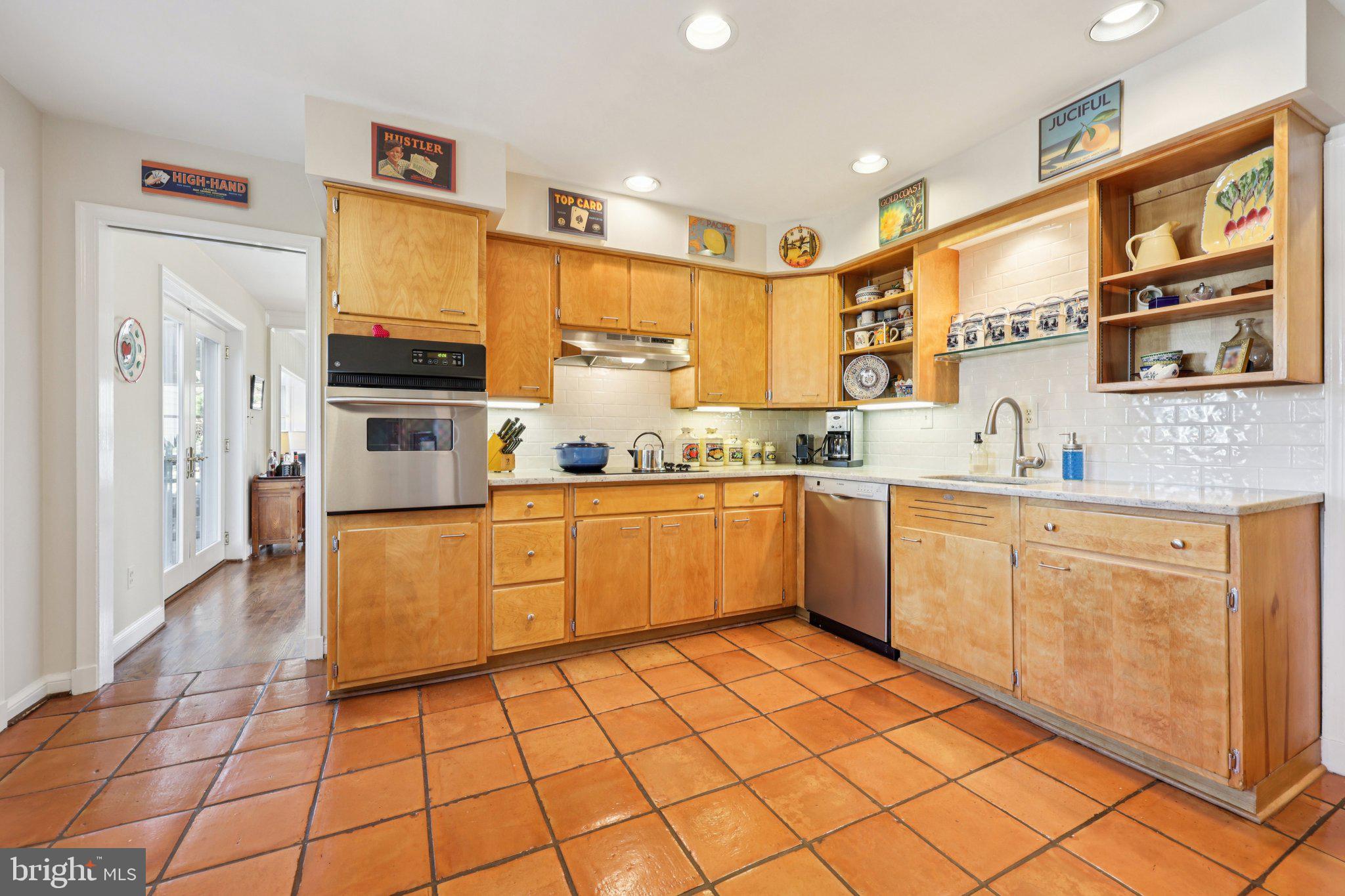 KENWOOD PARK - Residential