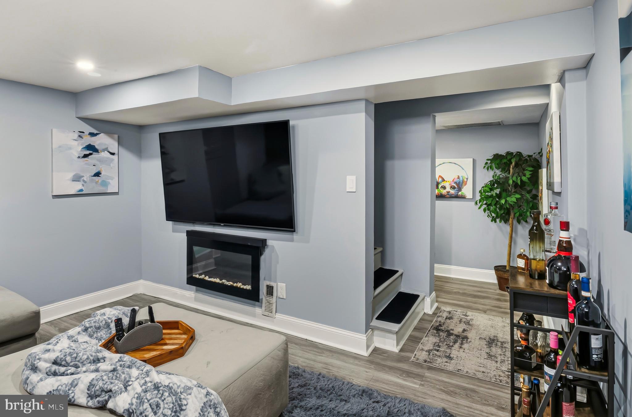 INGLESIDE PARK - Residential