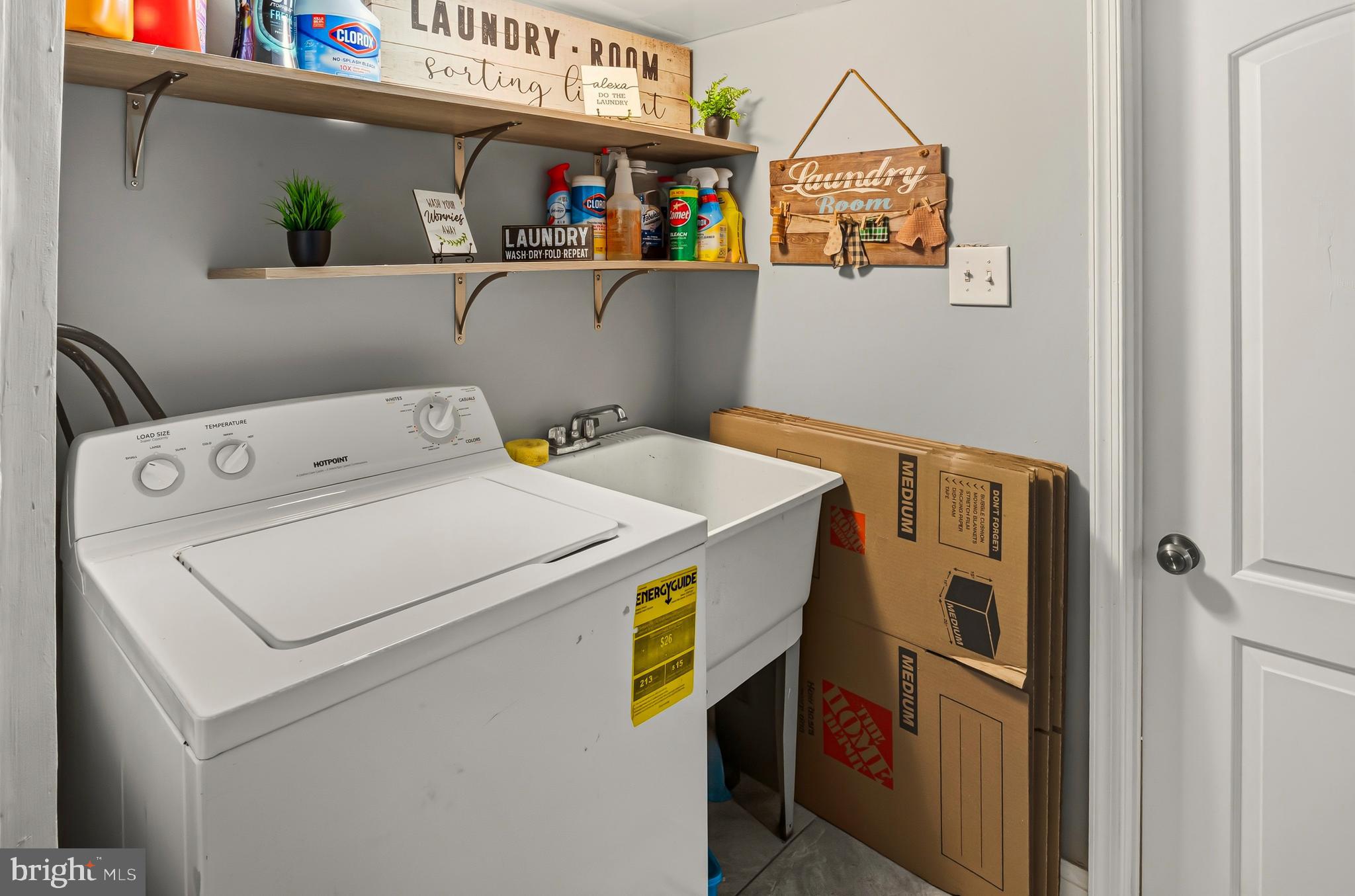 INGLESIDE PARK - Residential