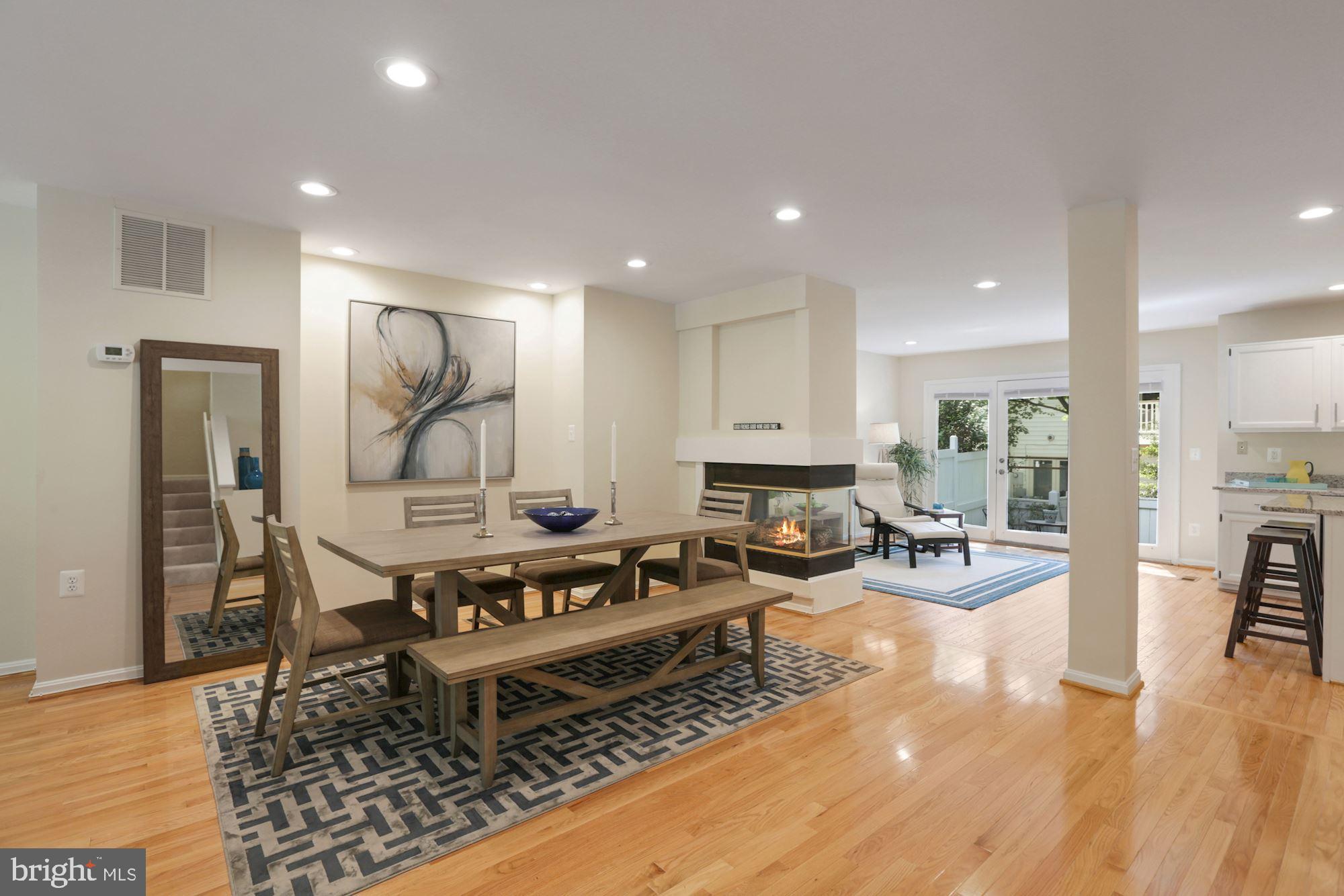 VIRGINIA CENTER - Residential