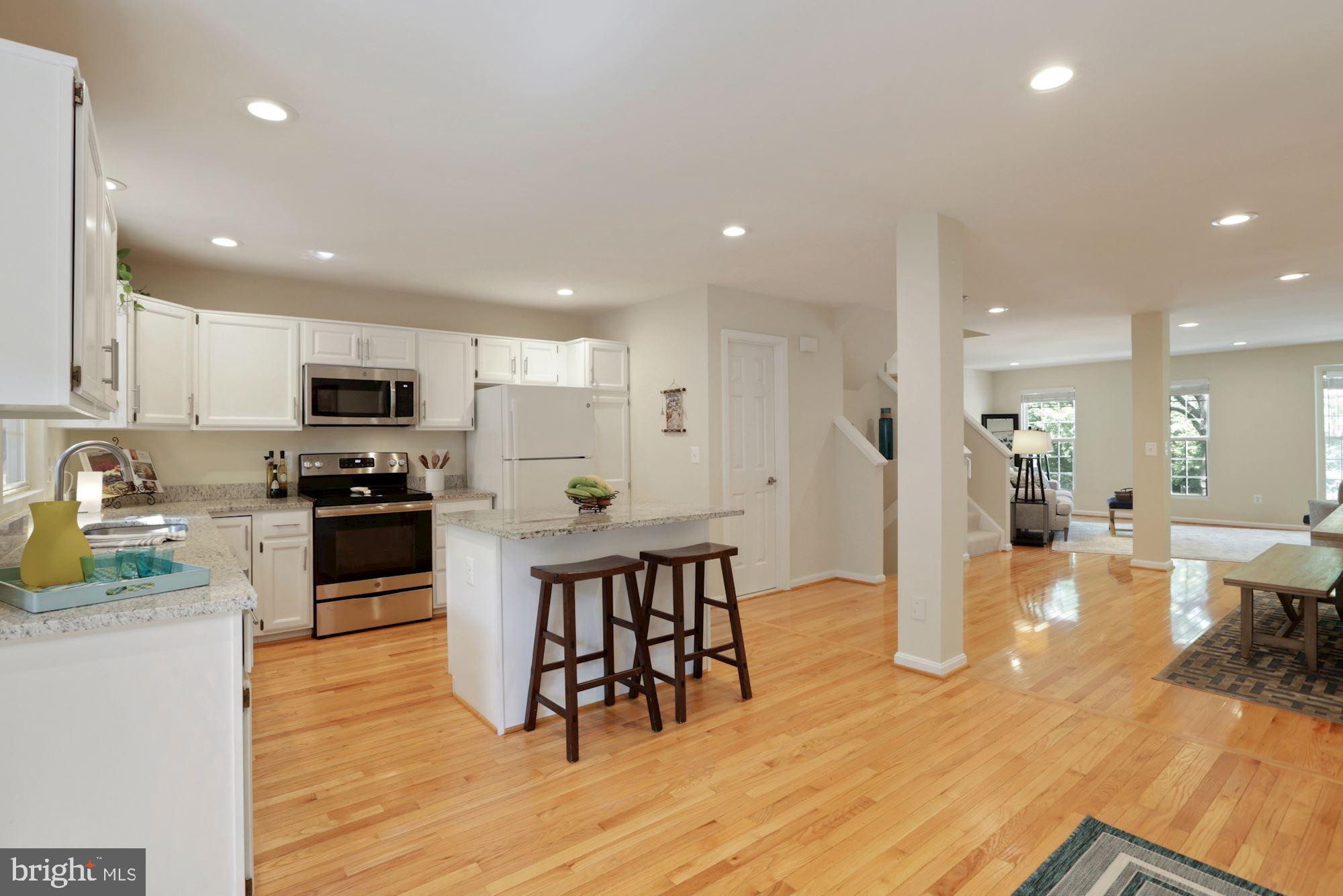 VIRGINIA CENTER - Residential