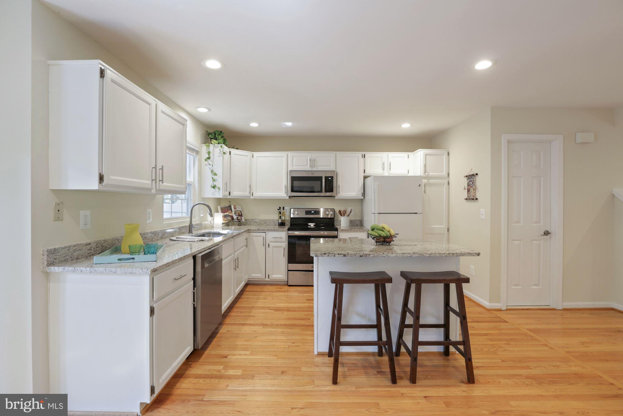 VIRGINIA CENTER - Residential