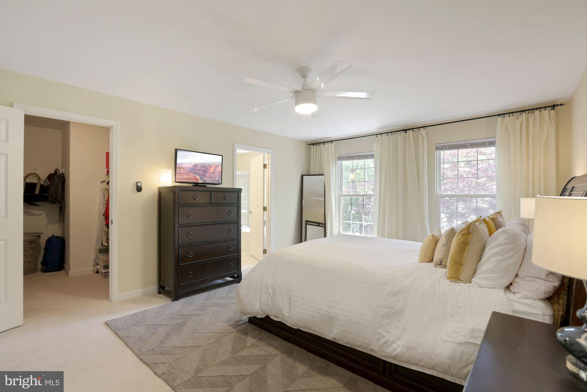 VIRGINIA CENTER - Residential