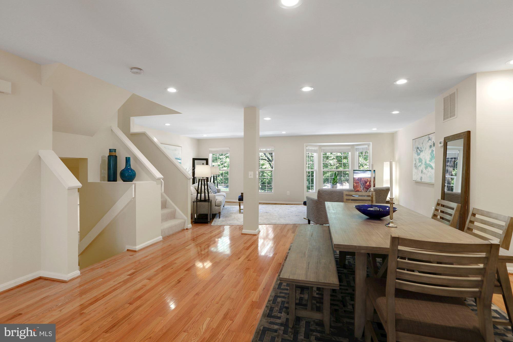 VIRGINIA CENTER - Residential