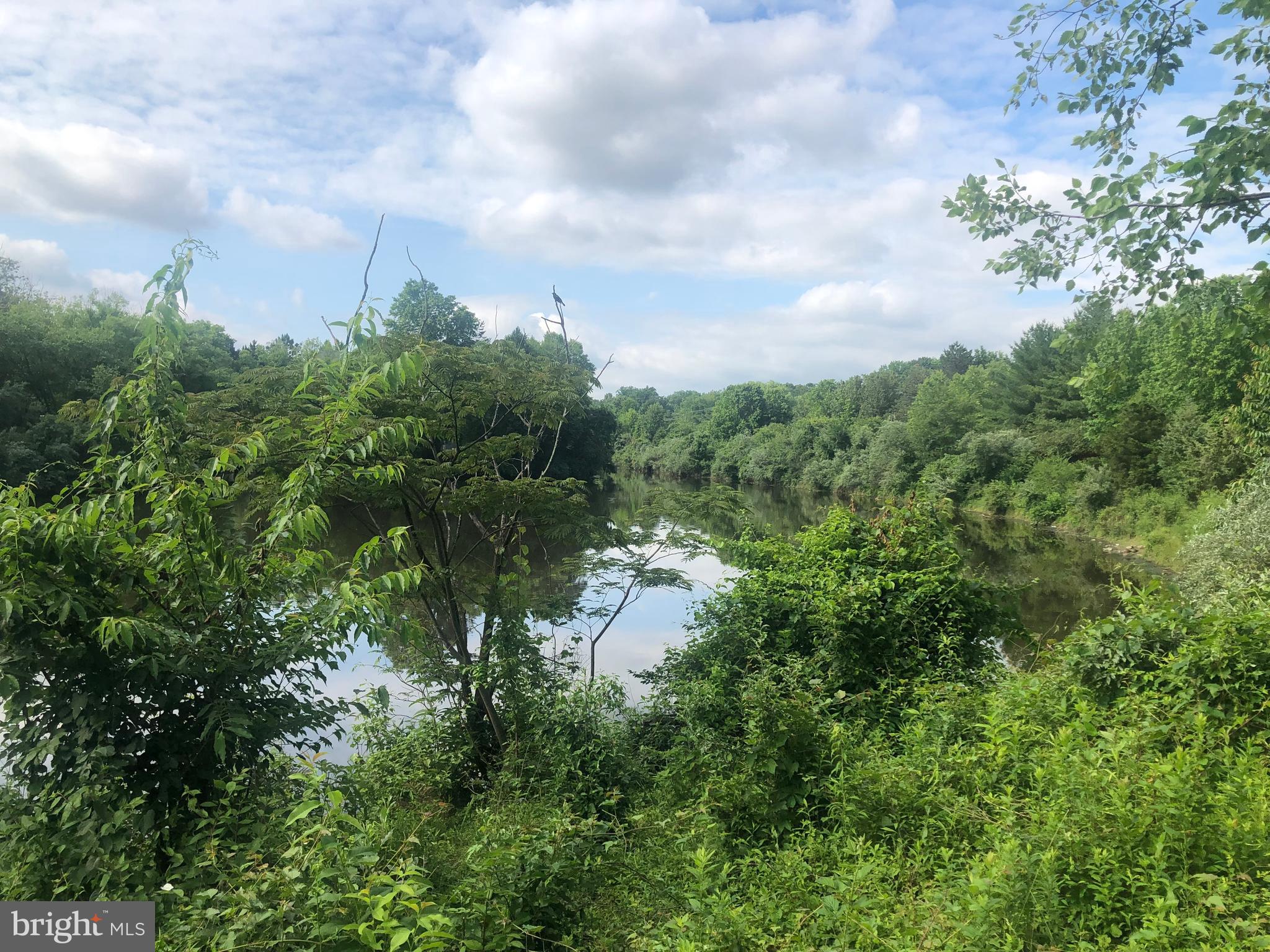 VIRGINIA CENTER - Residential