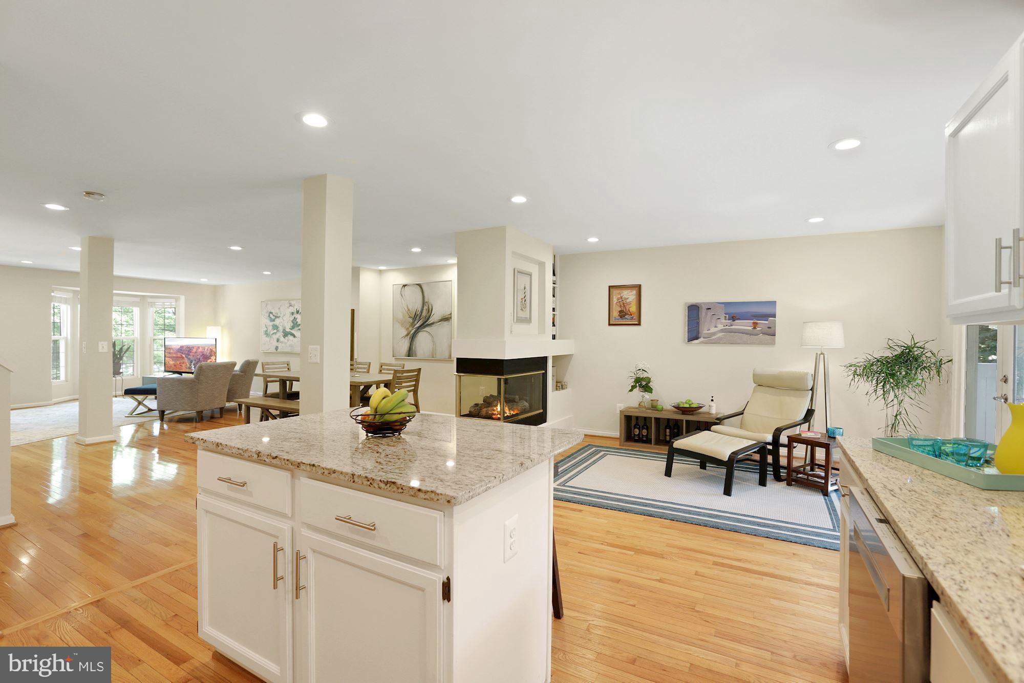 VIRGINIA CENTER - Residential