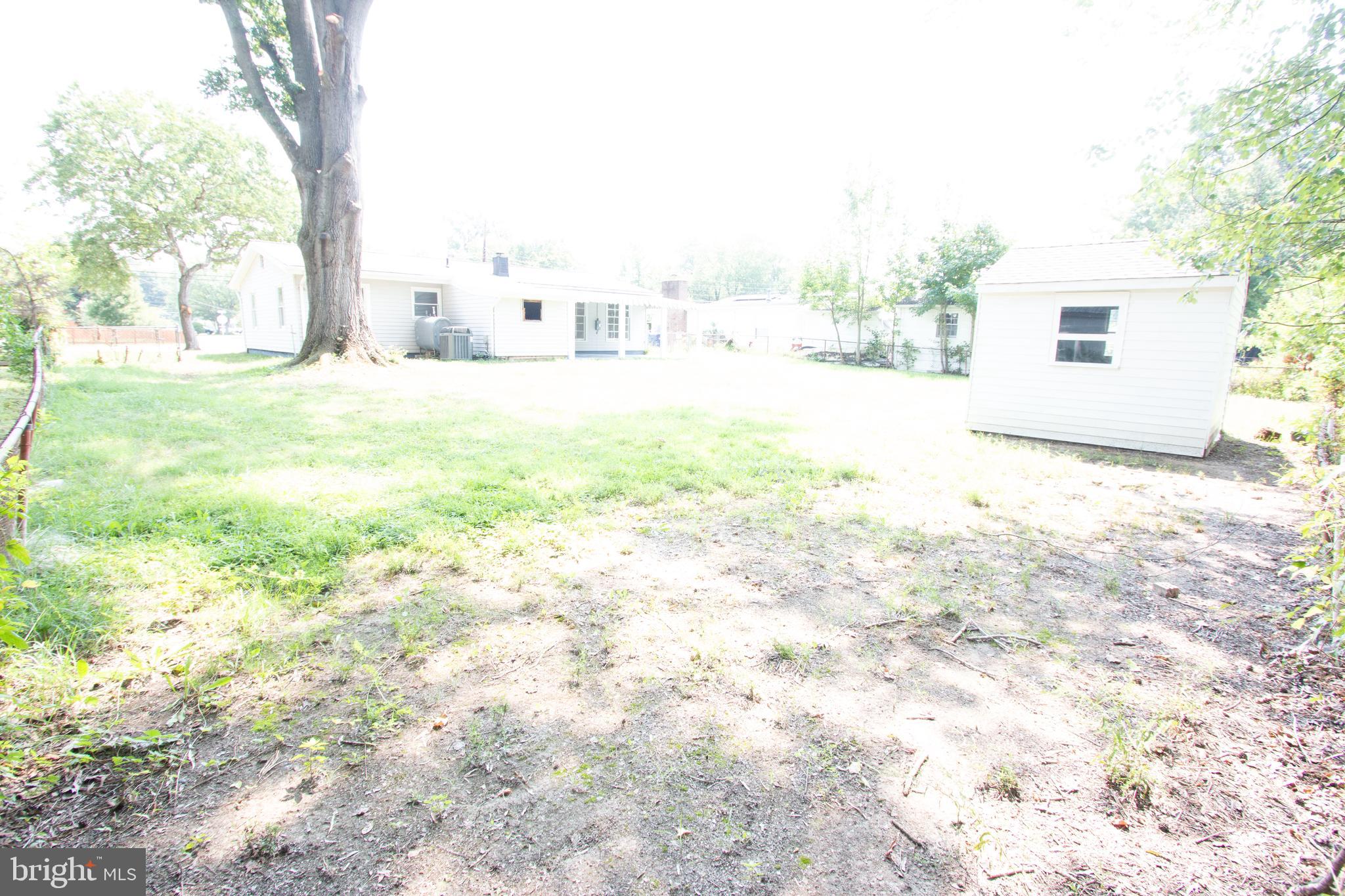 7928 RUSSELL ROAD