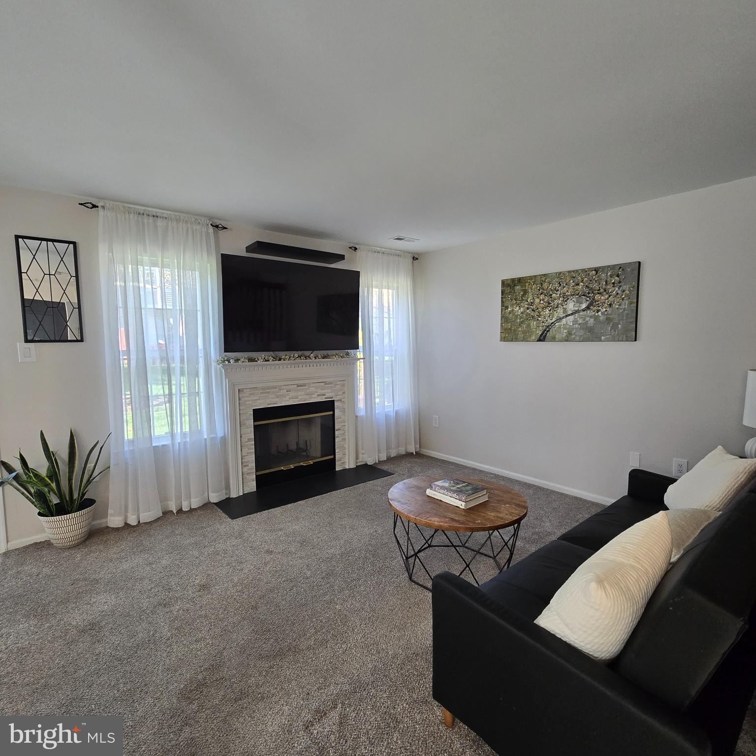 GWYNEDD POINTE - Residential