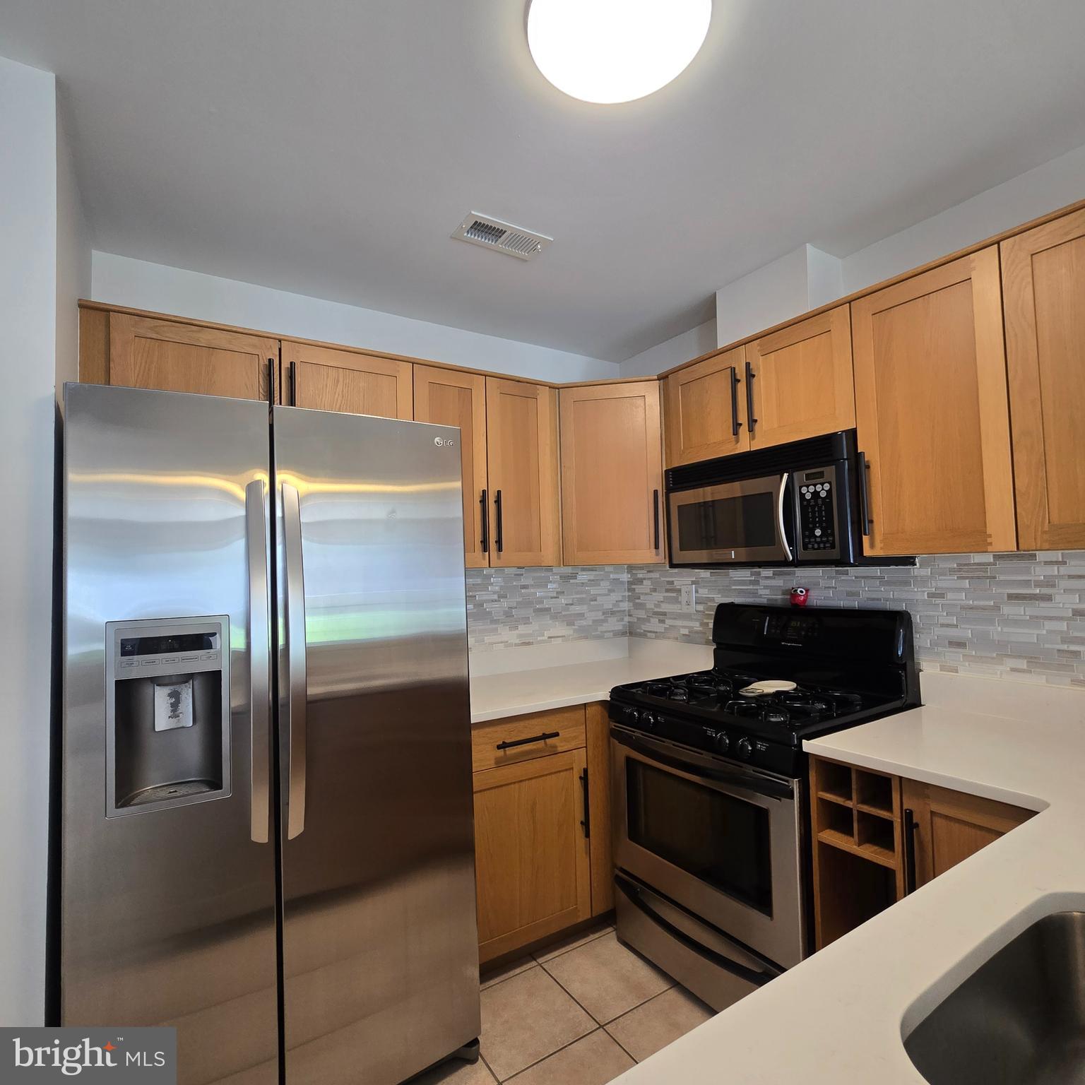 GWYNEDD POINTE - Residential