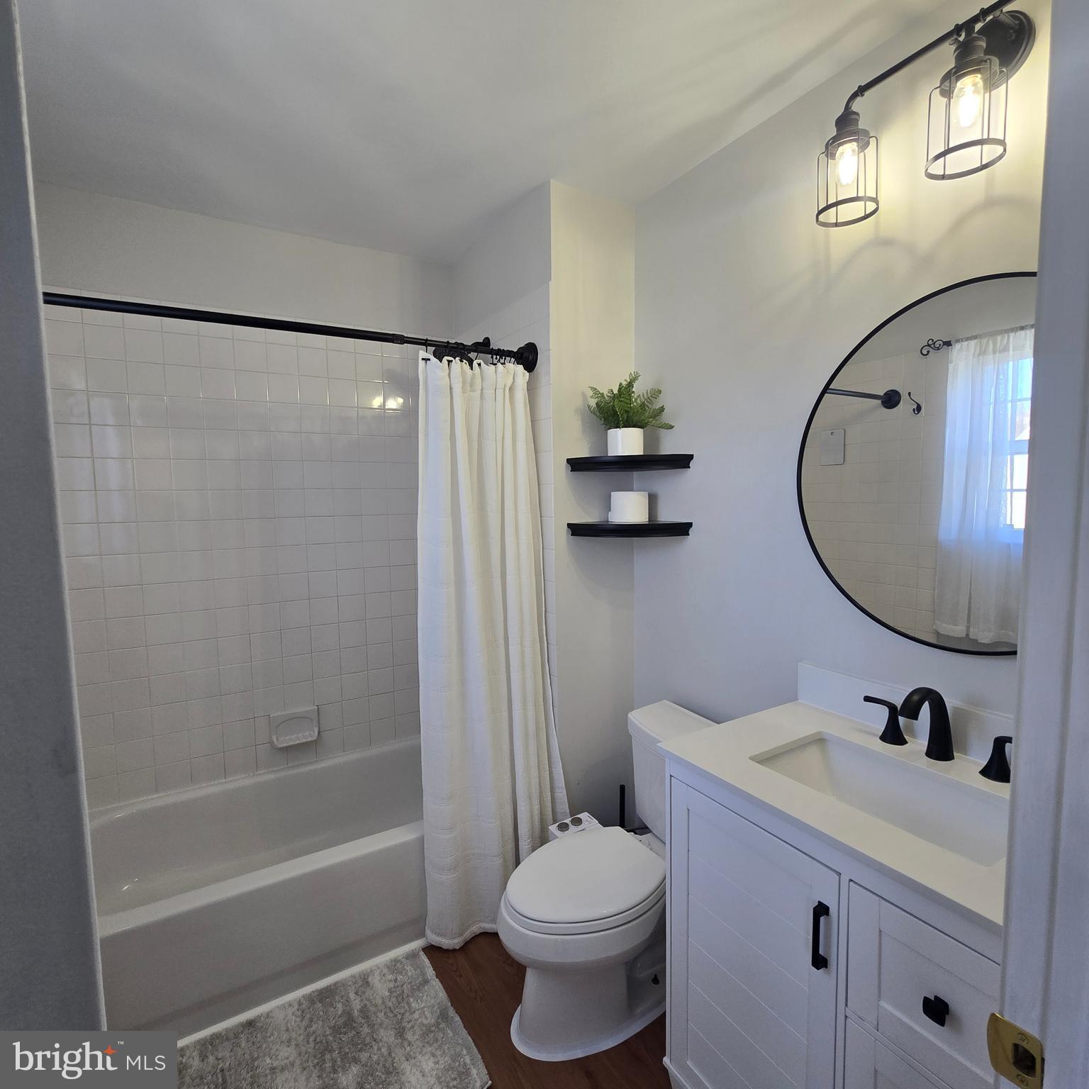 GWYNEDD POINTE - Residential