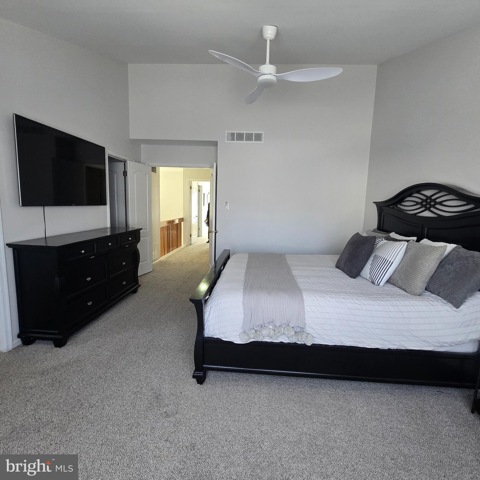 GWYNEDD POINTE - Residential