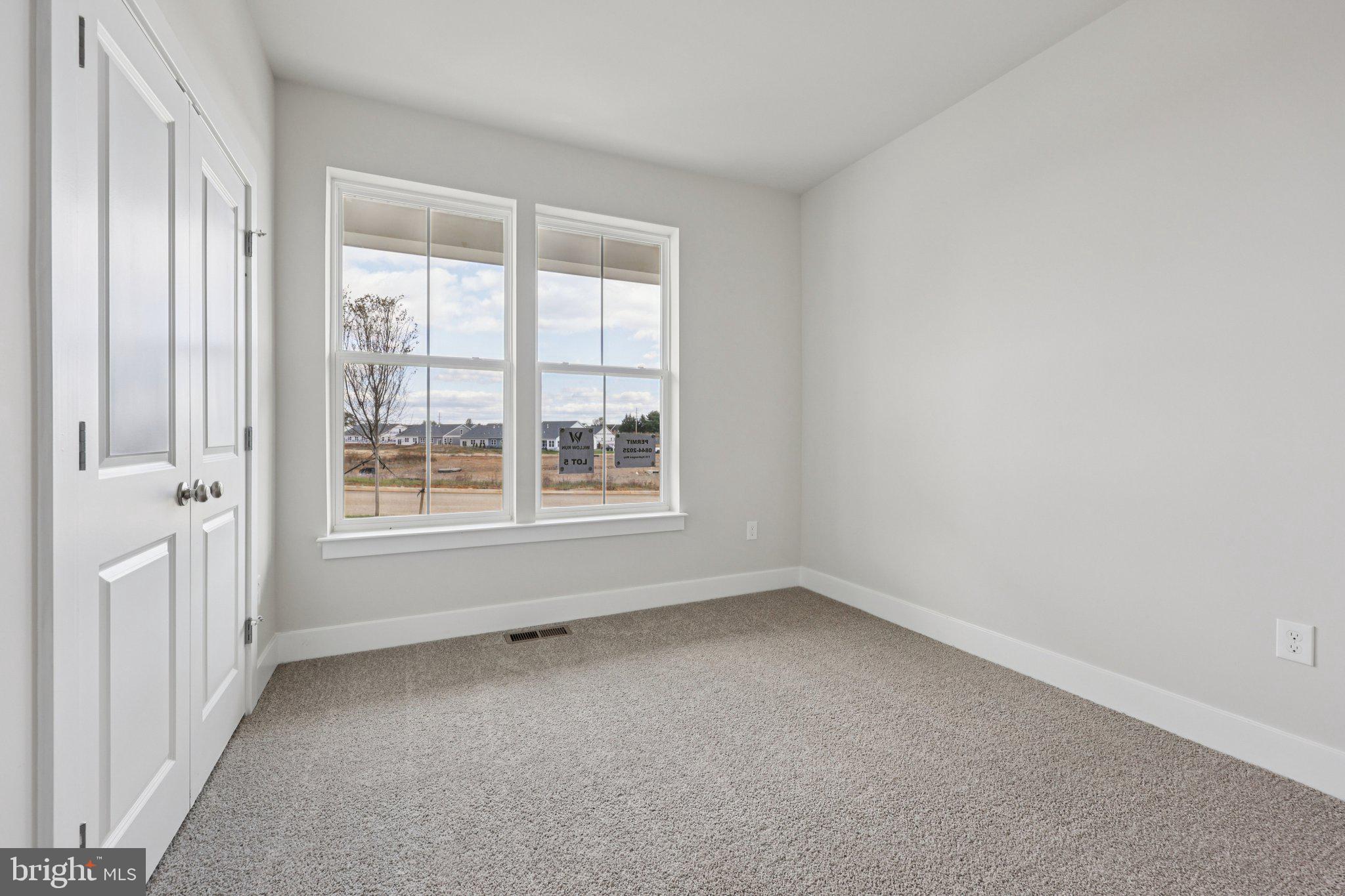 WILLOW RUN - Residential