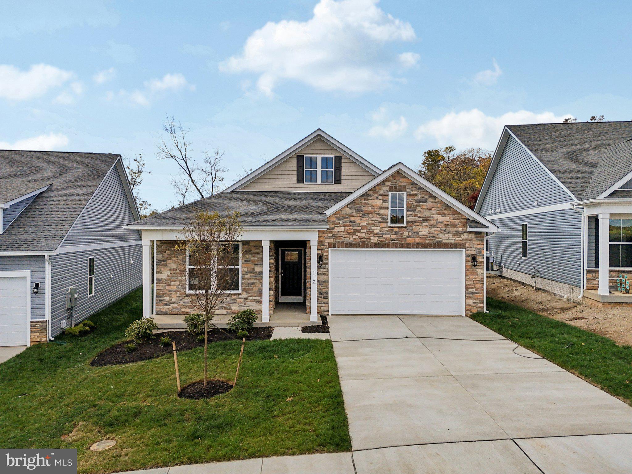 WILLOW RUN - Residential