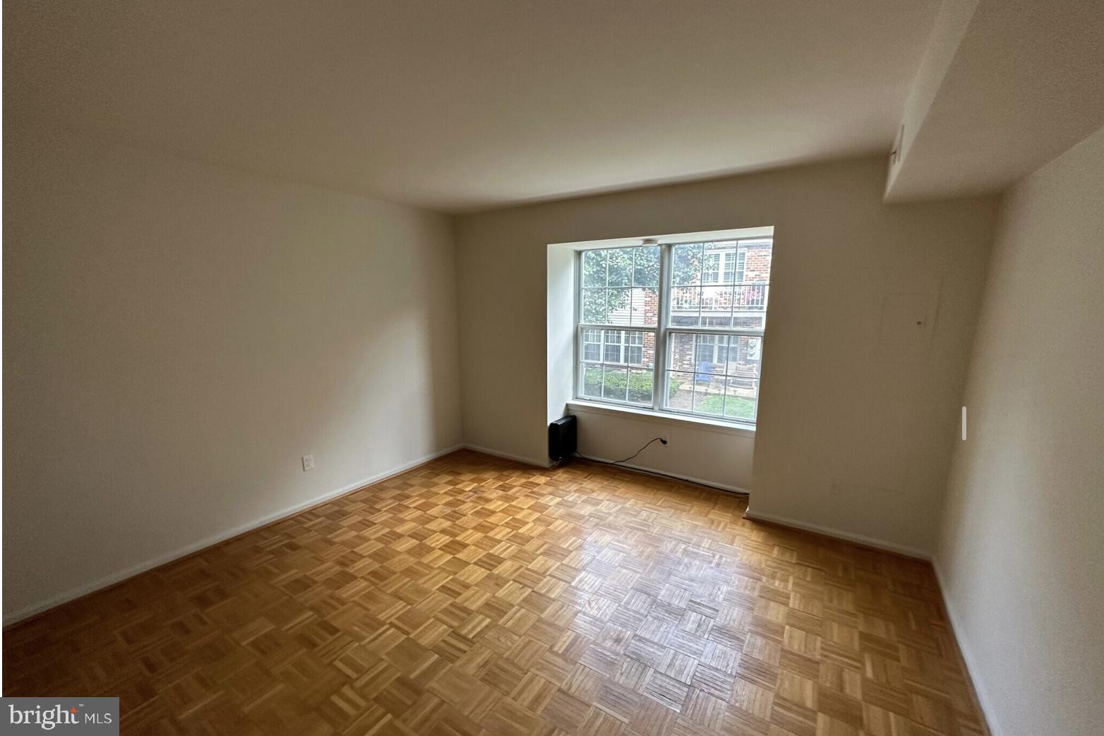 ELKINS PARK - Residential Lease