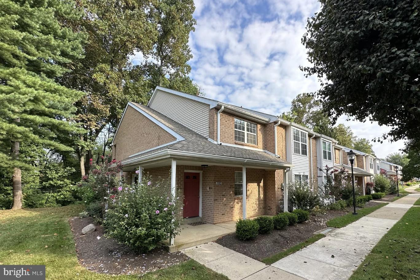 ELKINS PARK - Residential Lease