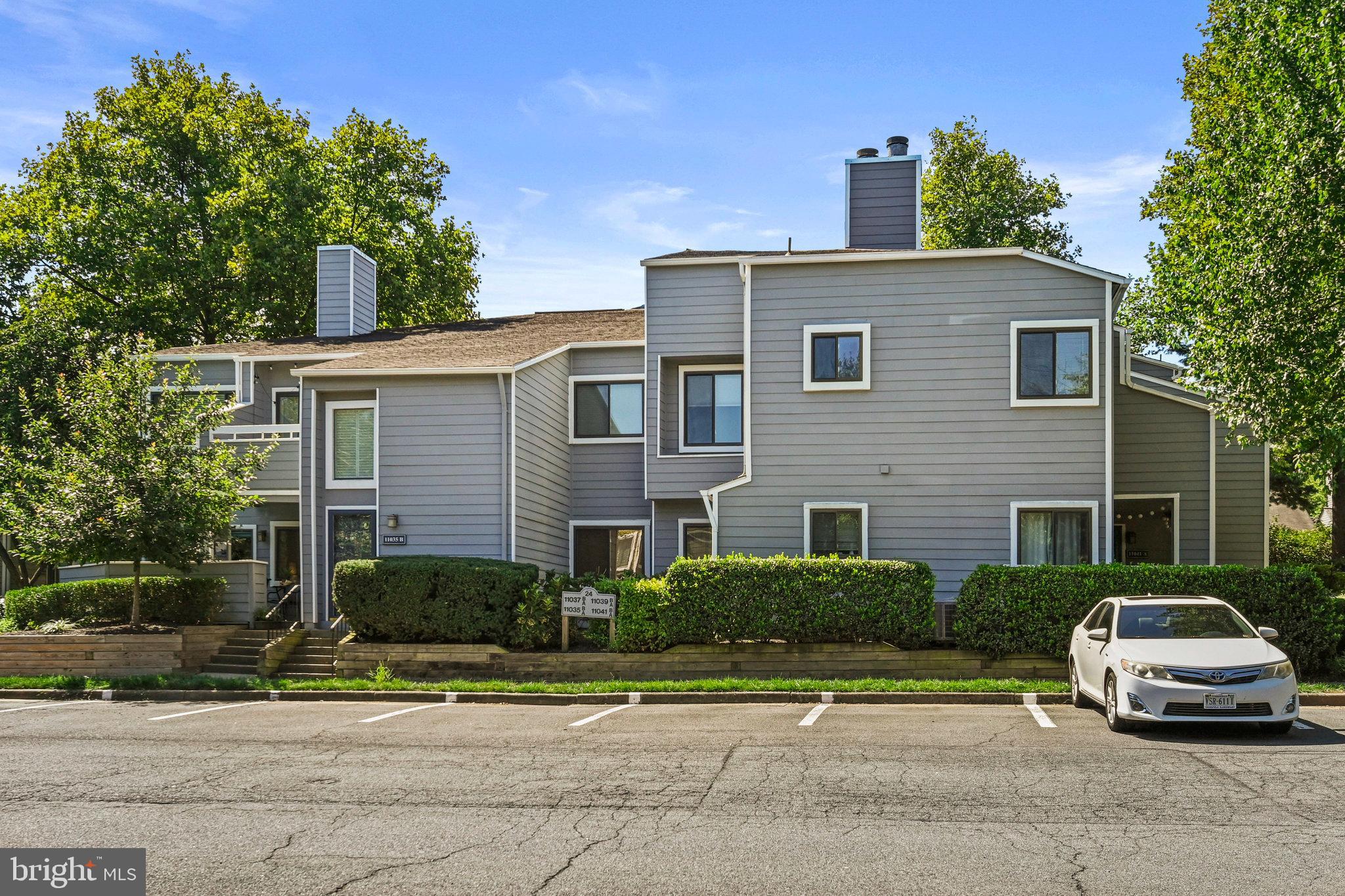 VILLARIDGE - Residential Lease