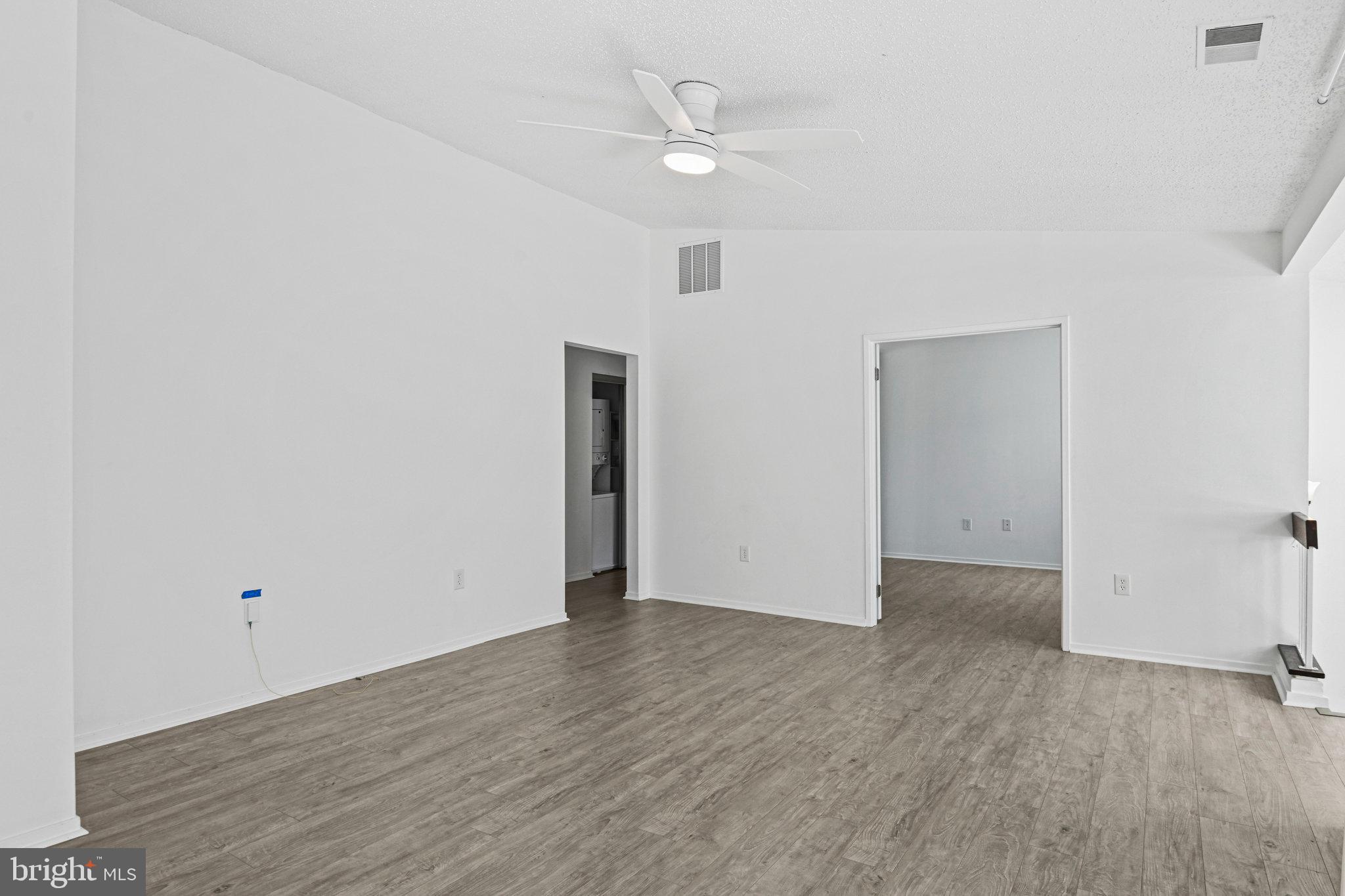 VILLARIDGE - Residential Lease