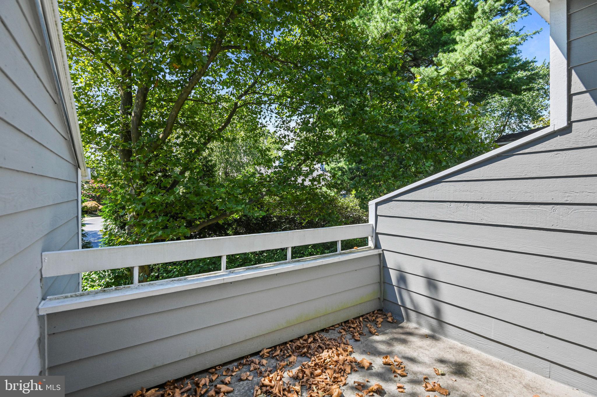 VILLARIDGE - Residential Lease