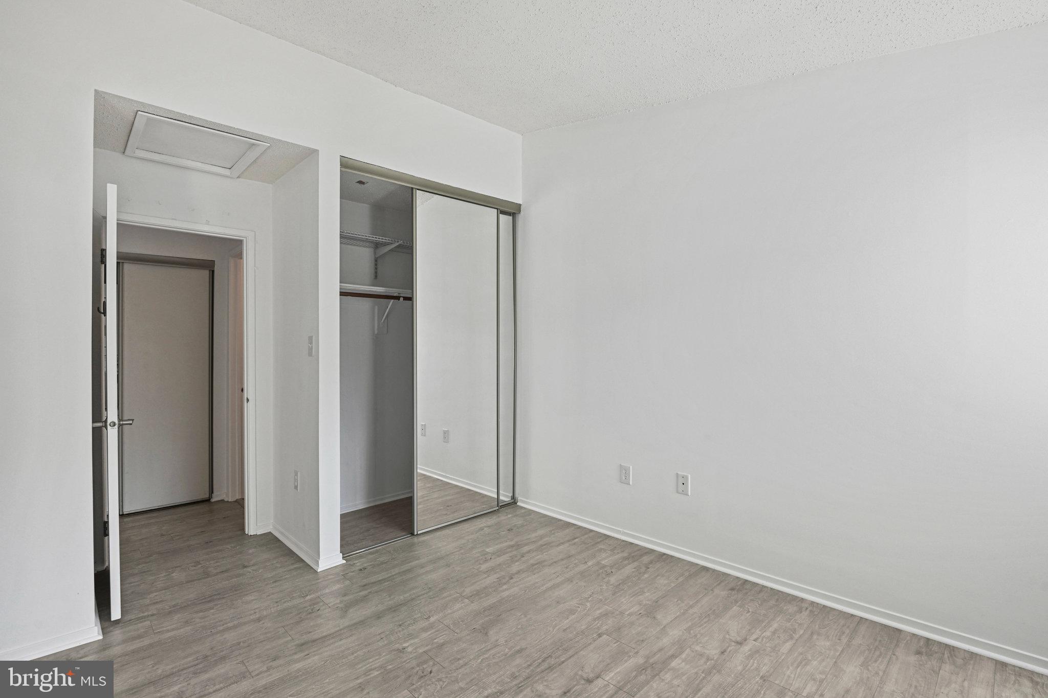 VILLARIDGE - Residential Lease