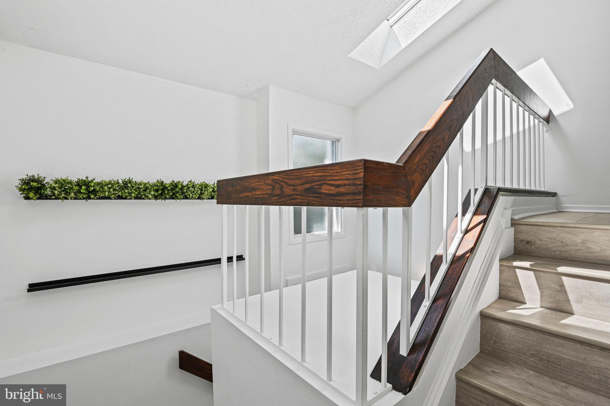 VILLARIDGE - Residential Lease