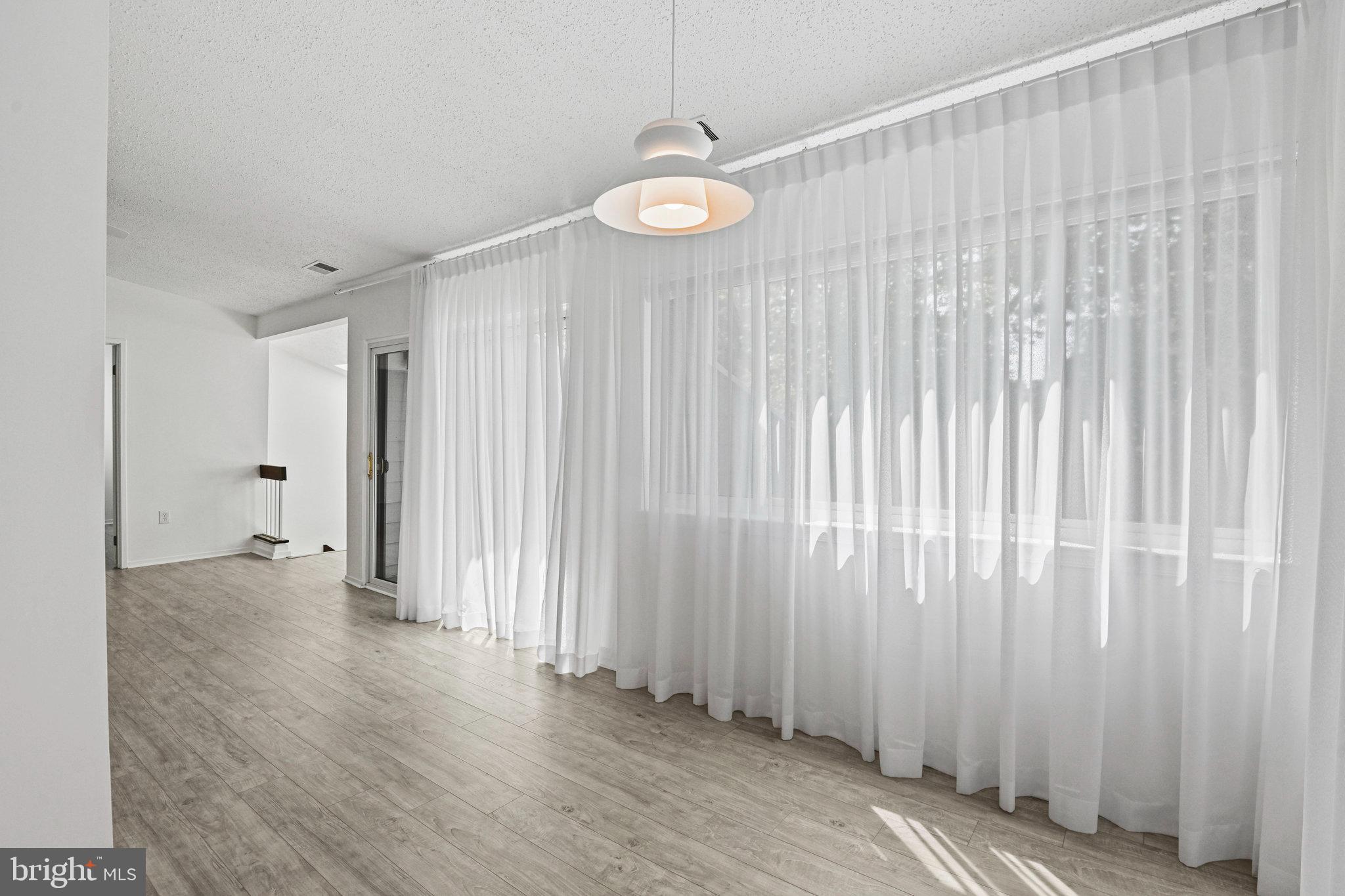 VILLARIDGE - Residential Lease