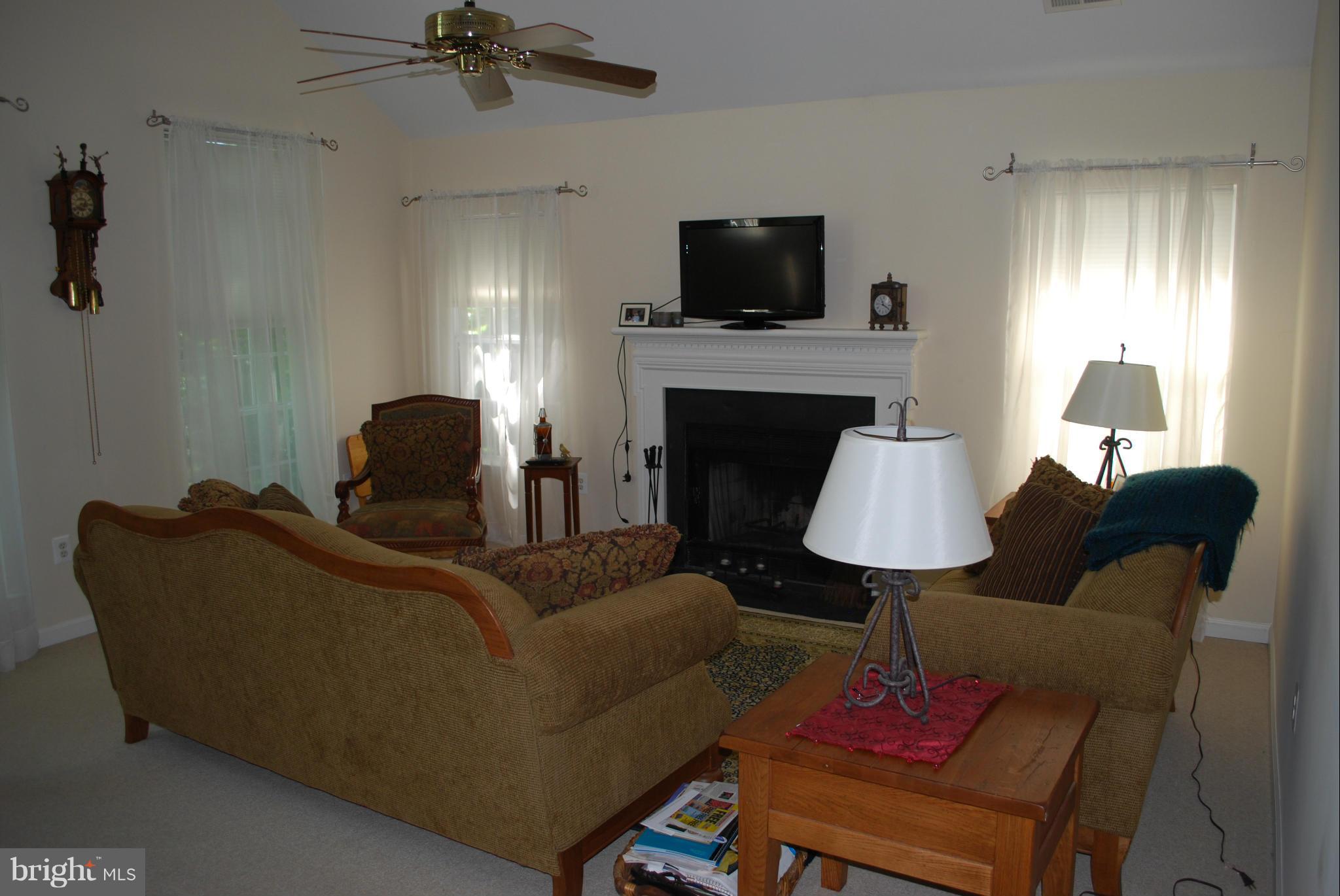 BARRINGTON/OCCOQUAN PNTE - Residential Lease