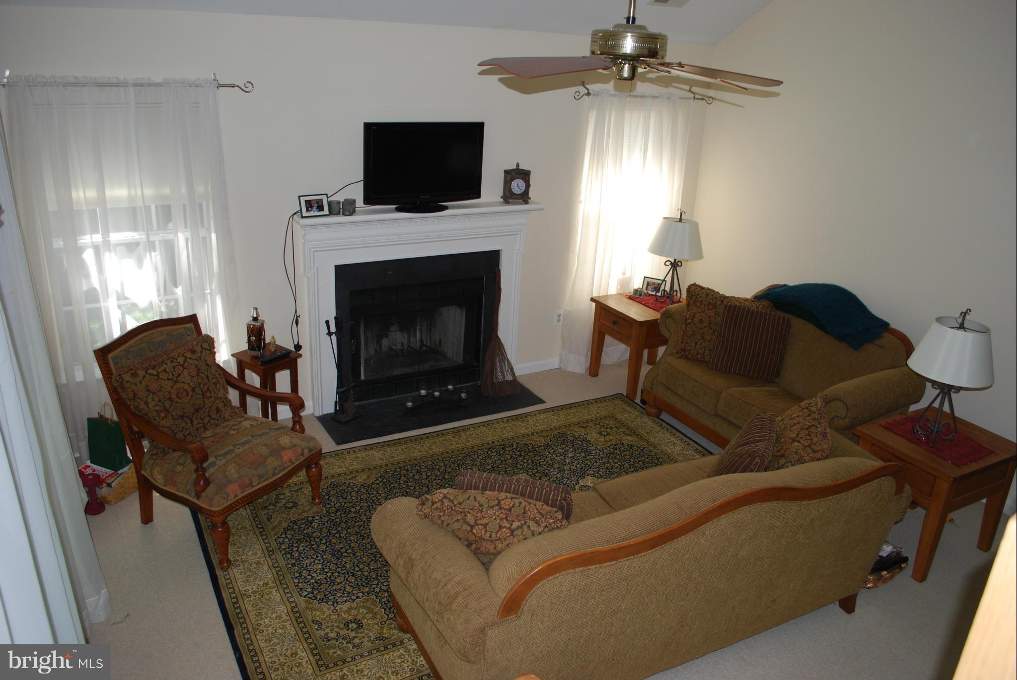 BARRINGTON/OCCOQUAN PNTE - Residential Lease