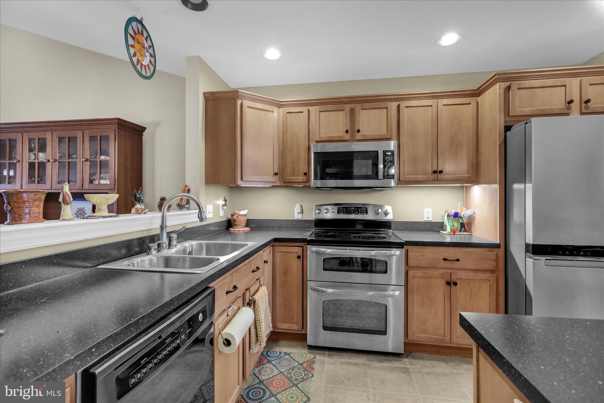 SOUTHERN VILLAGE - Residential