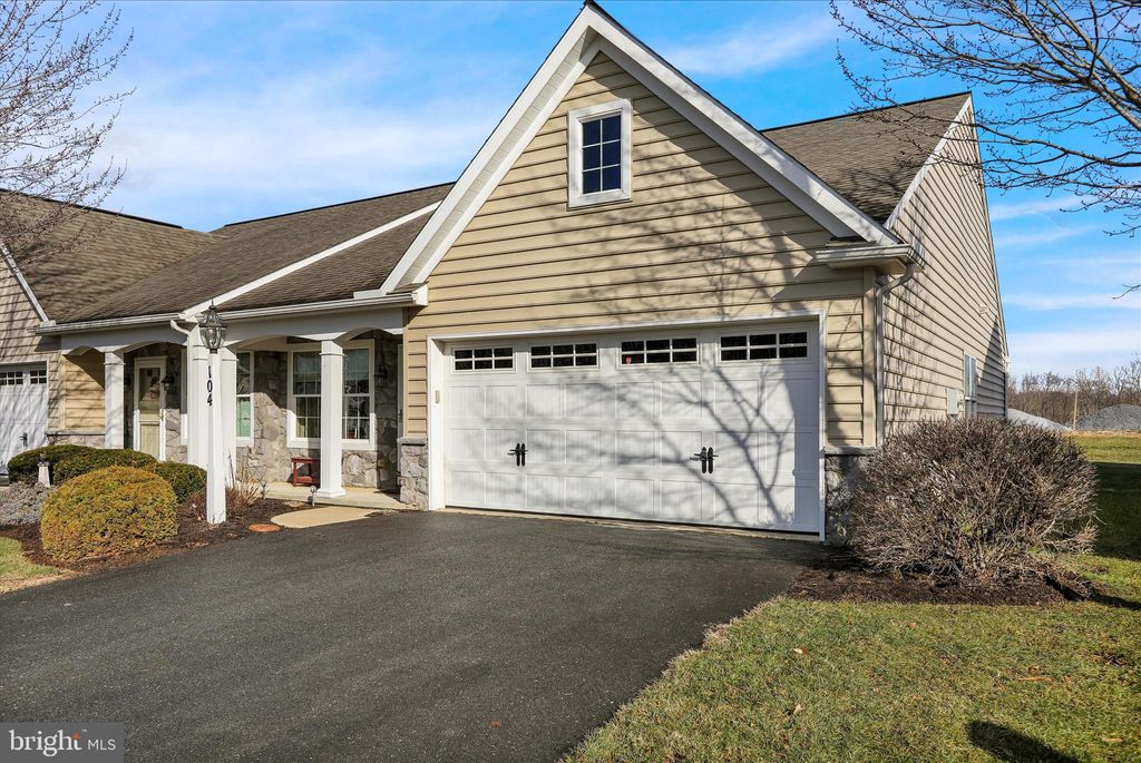 Photo of 104 Goldenfield Drive, LANCASTER, PA 17603 (MLS # PALA2081030)