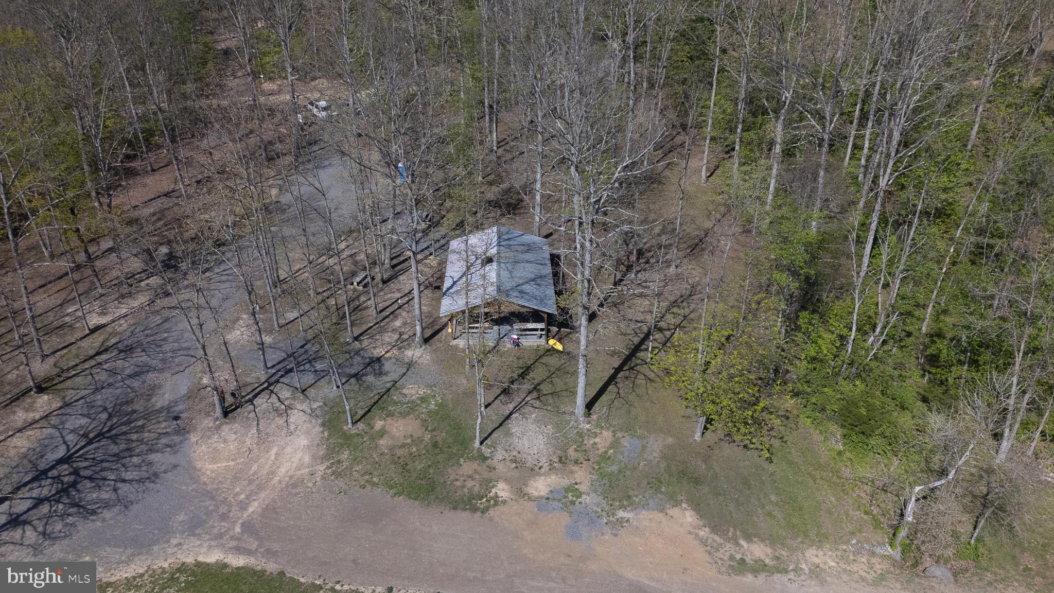 LAKE FERNDALE - Residential