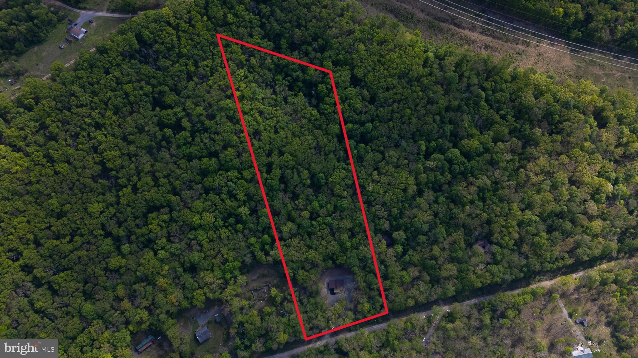 LAKE FERNDALE - Residential